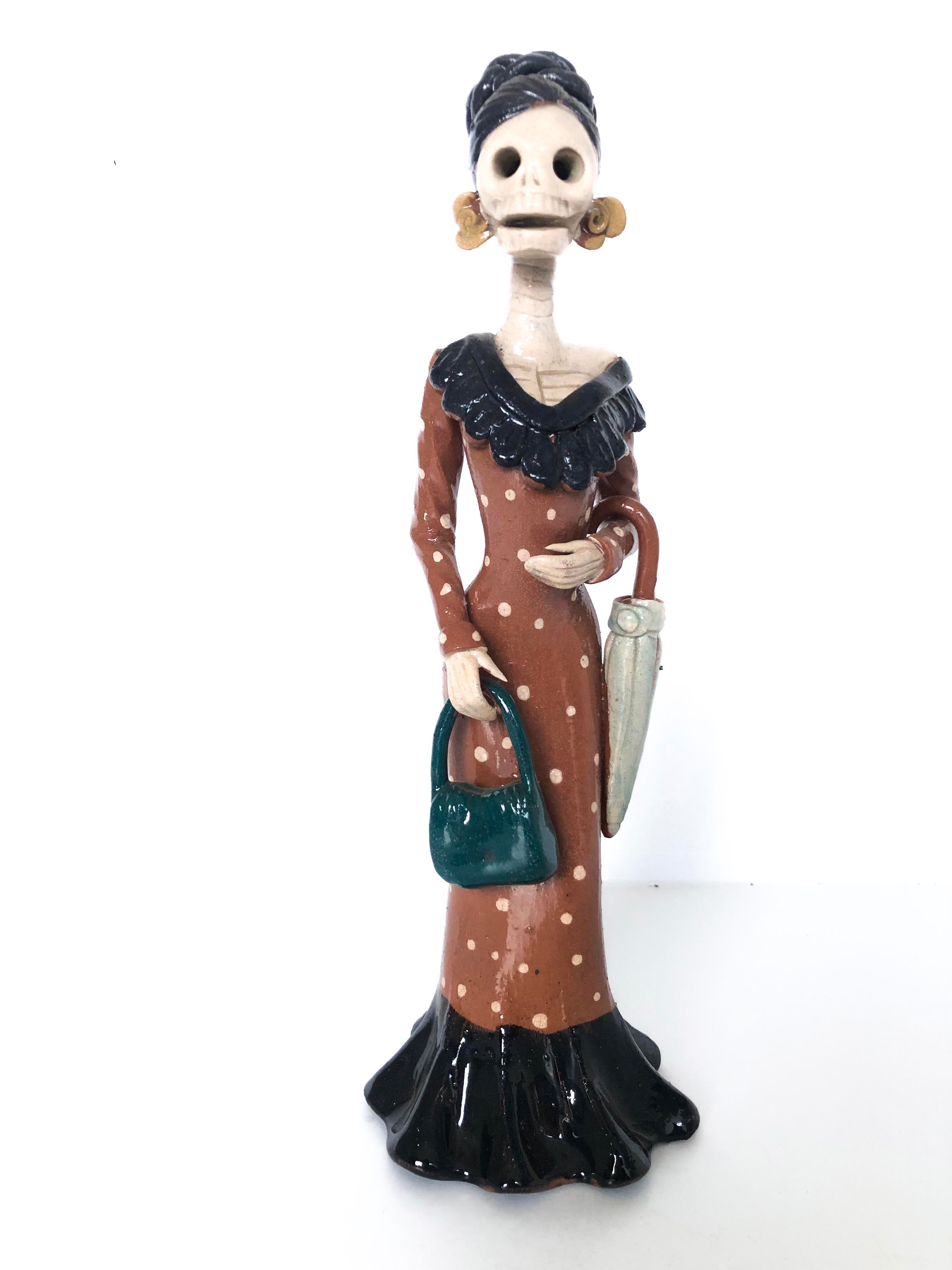 Catrina with paraguas vidriada - 10 in. Descontinuado
