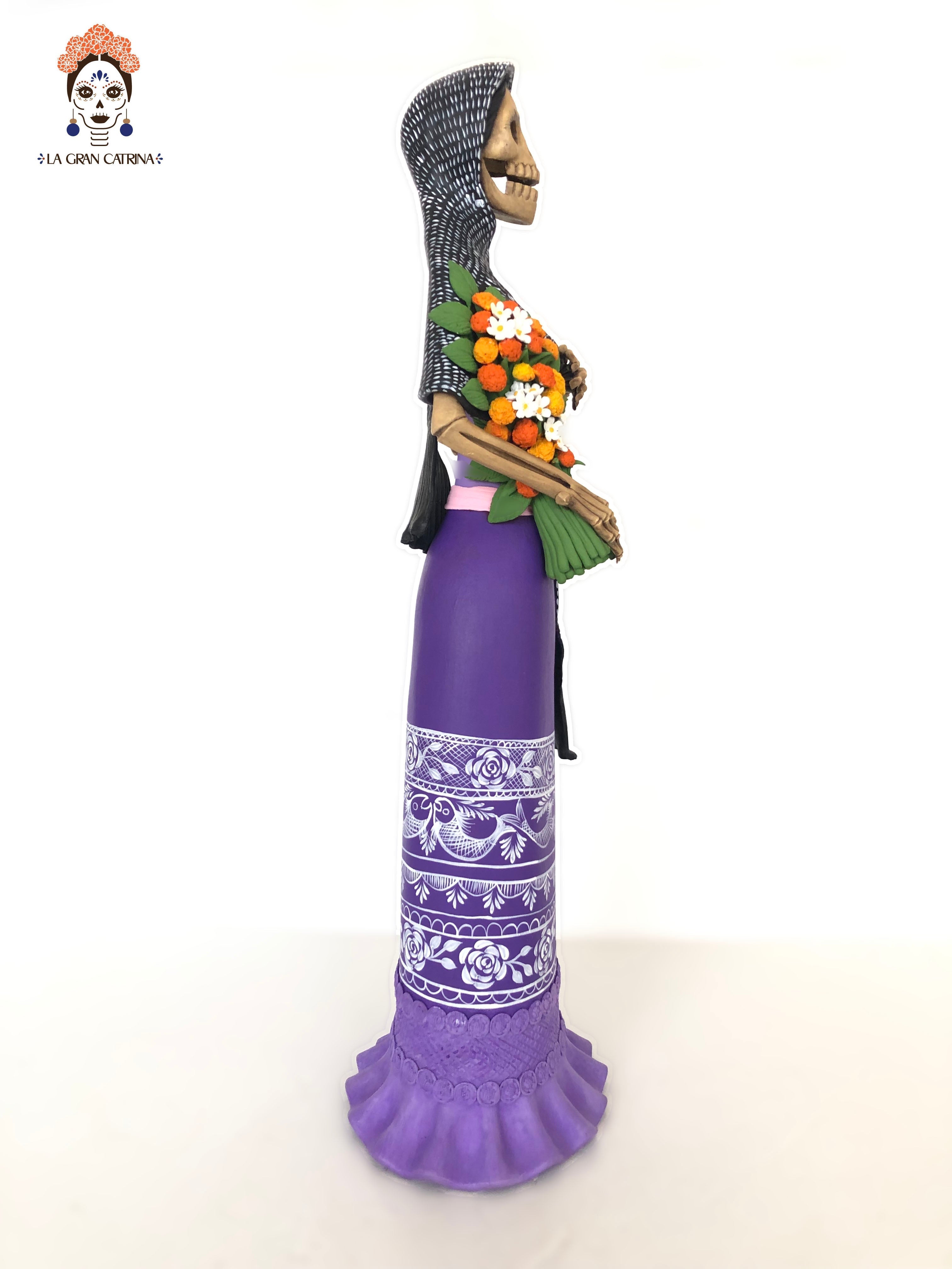 Catrina en Day of the Dead - Vestido morado - 26 in. Adan