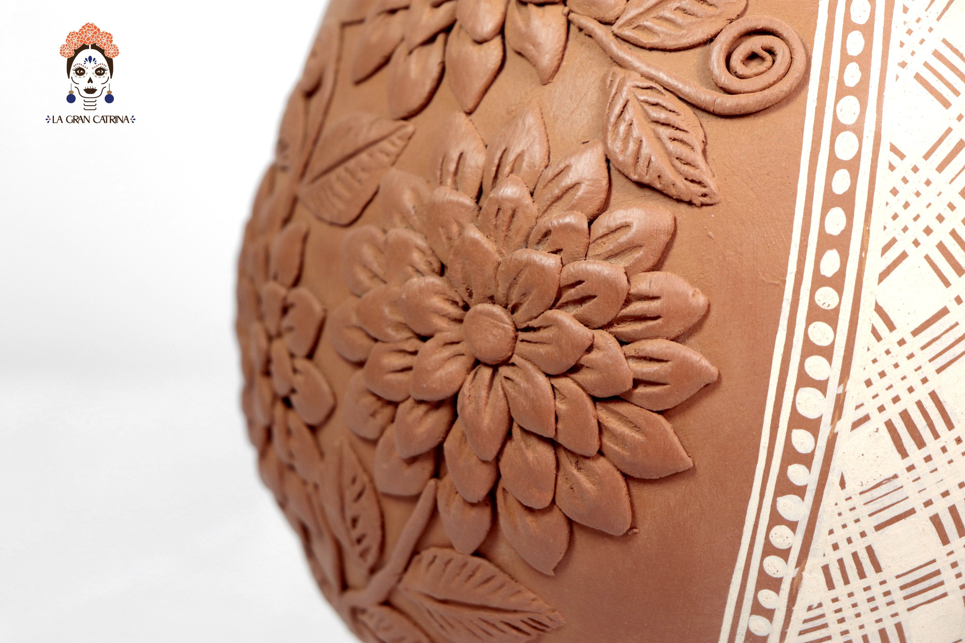 Pitcher Floral Clay - Patamban - 11.4 in. Patamban