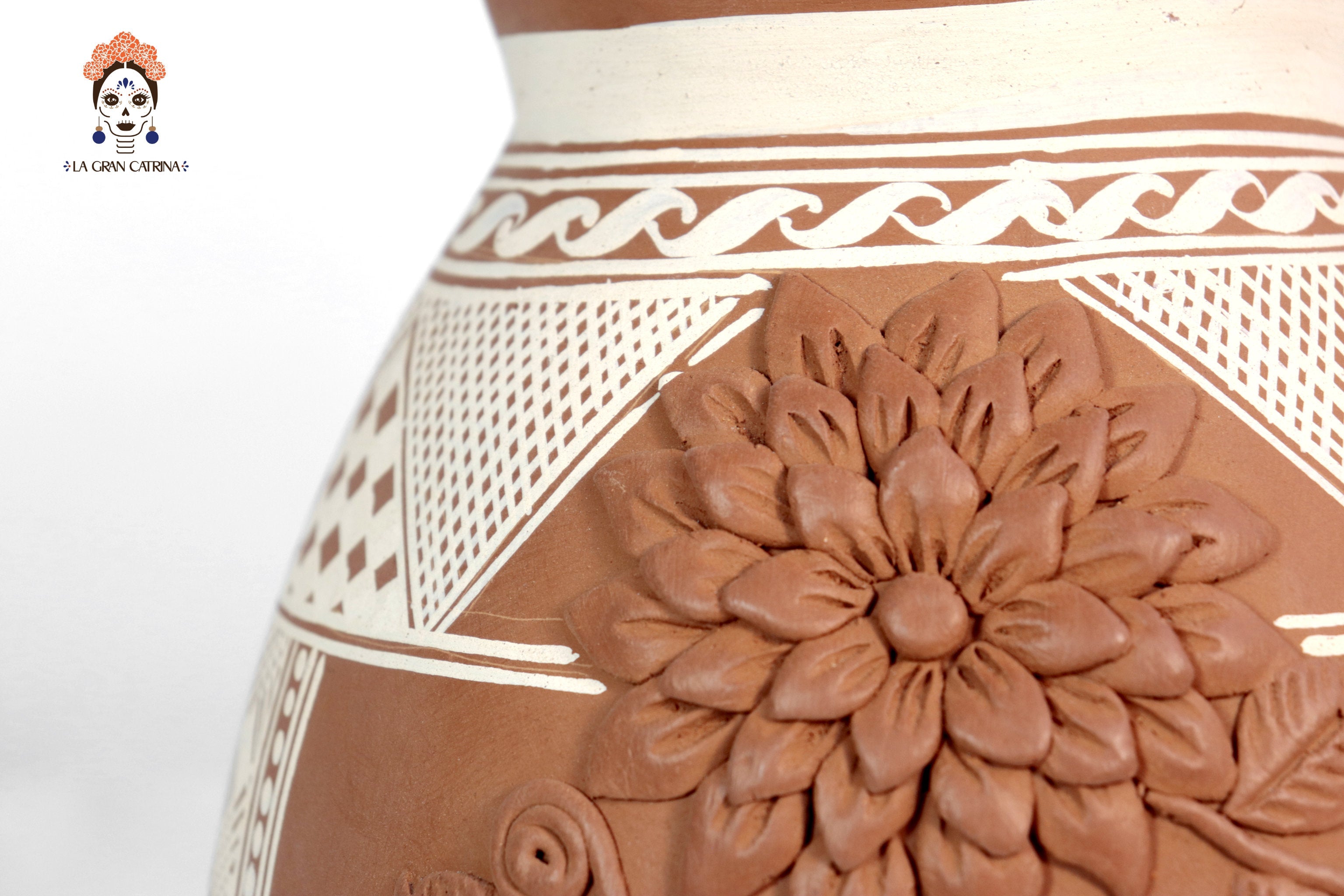 Pitcher Floral Clay - Patamban - 11.4 in. Patamban