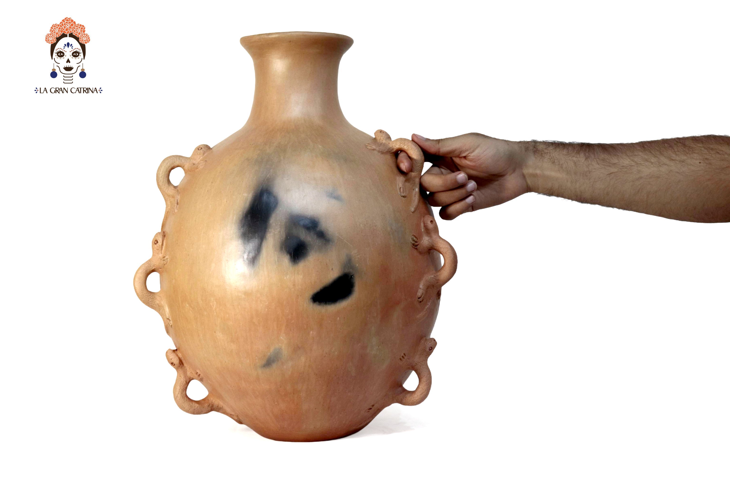 Vessel Ancestral Mixe with lizard handles - 17.7 in. Pendiente