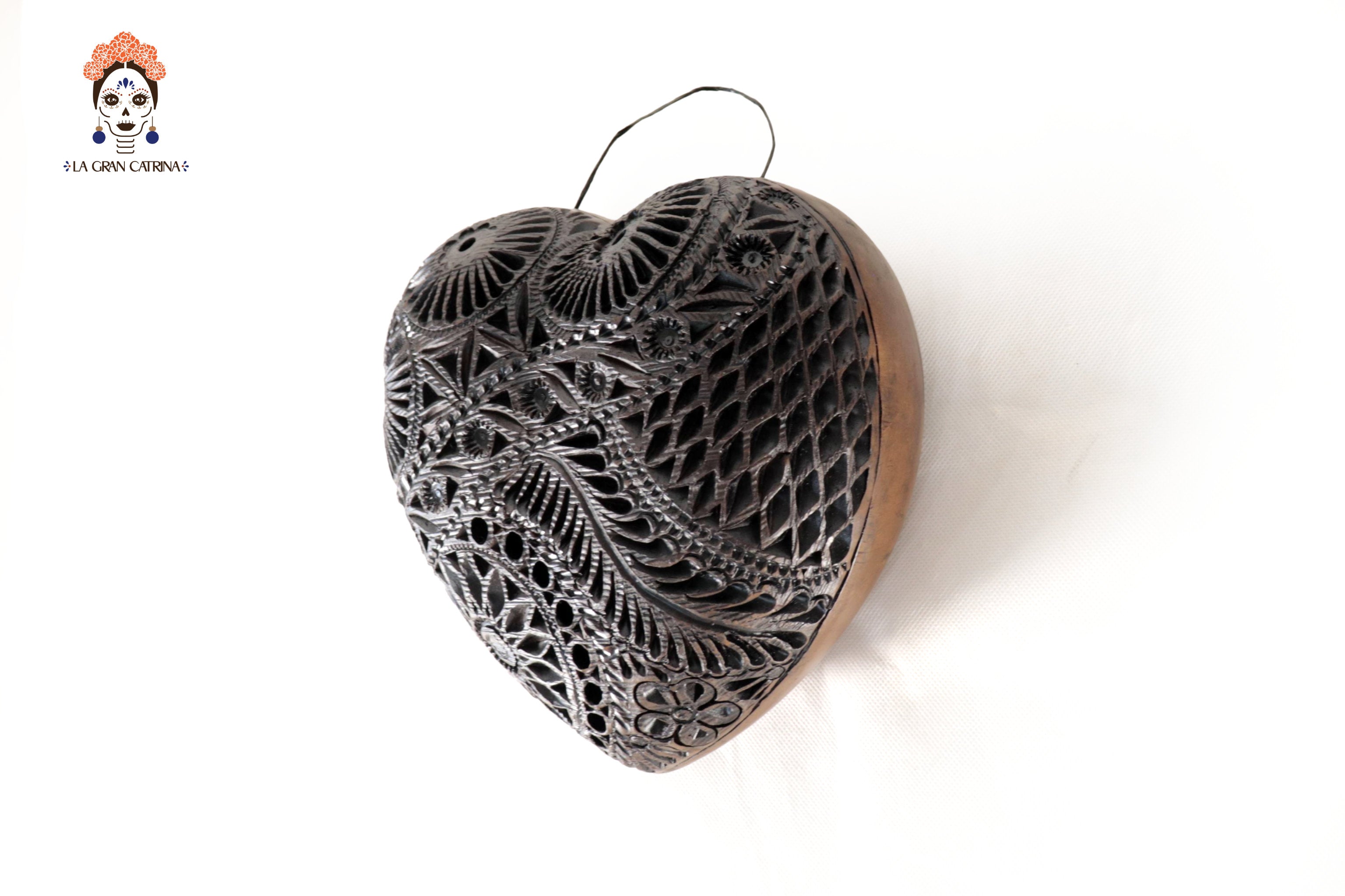 Black Clay Heart of Wall 7.8 in. - in. Production Tere Oax