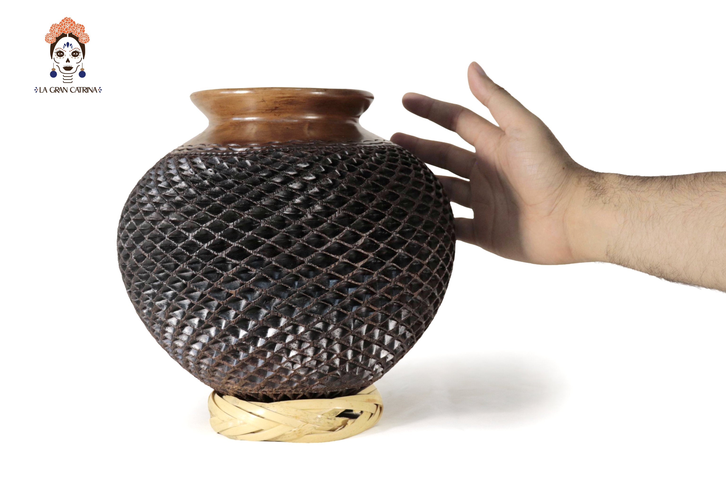 Black Clay Vase II 9.4 in. - Made to Order Tere Oax