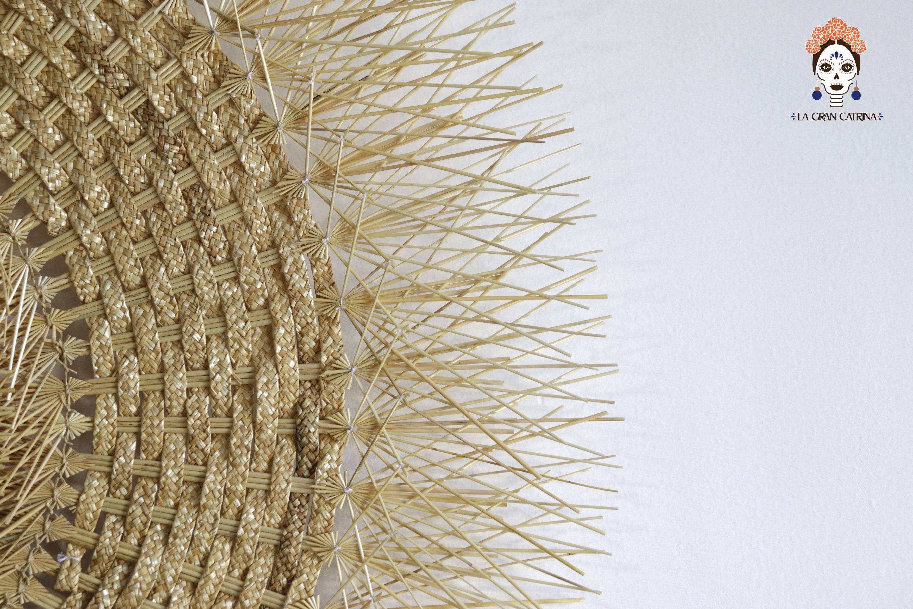 Large 40 in. hand-woven wheat straw wall circle, natural woven popotillo design, Michoacán folk art