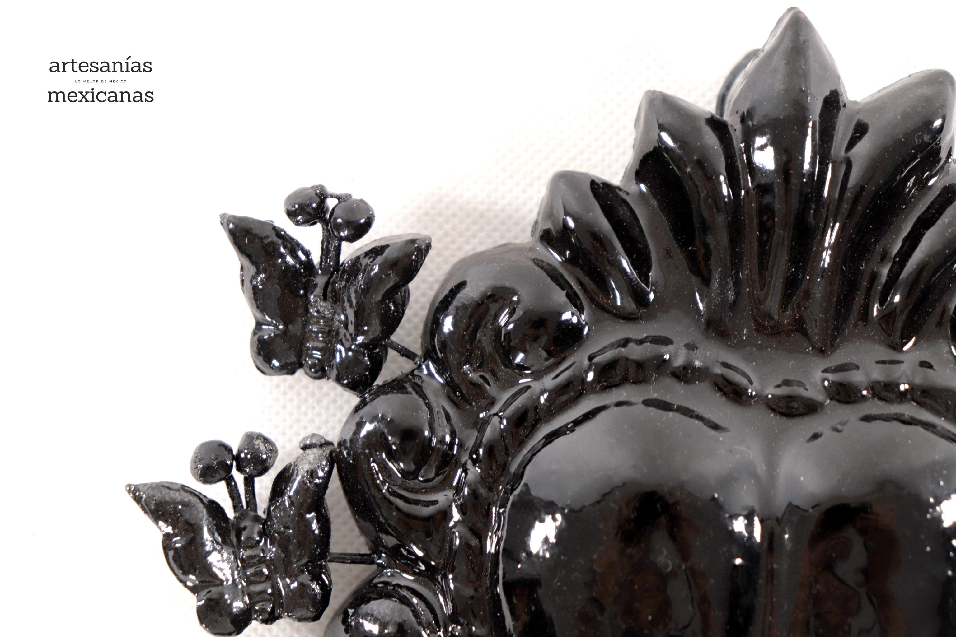 Glazed Clay Heart Black with Butterflies - 6.6 in. - in. Production Tiru