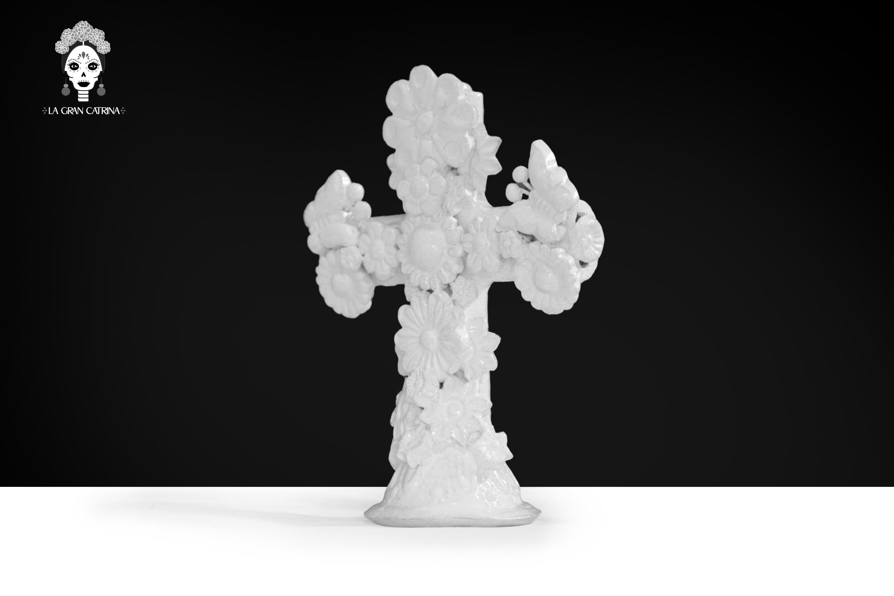 Cross white - Glazed Clay - 6.7 in. Tereri