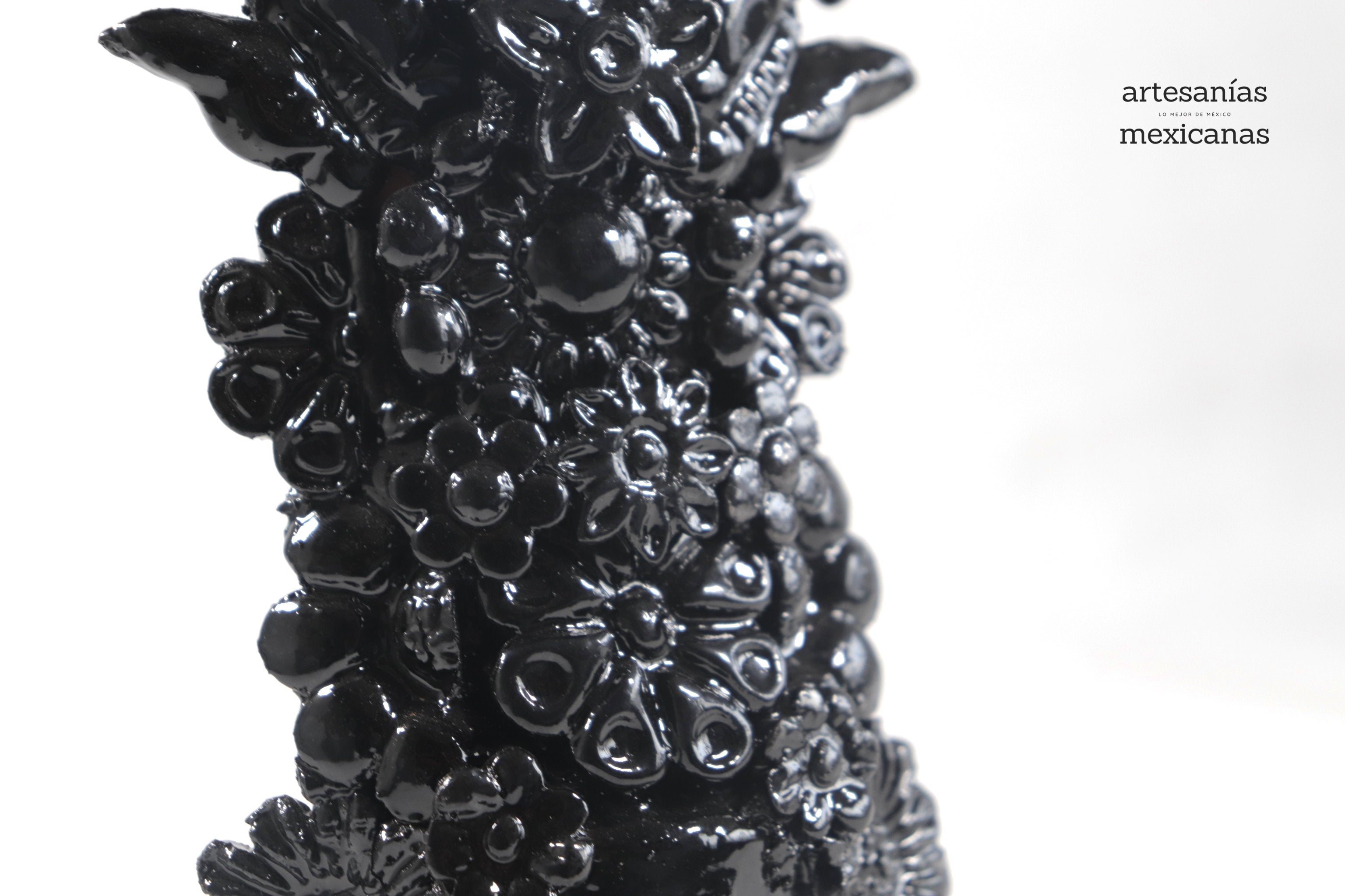 Cross black - Glazed Clay - 15 in. Tereri