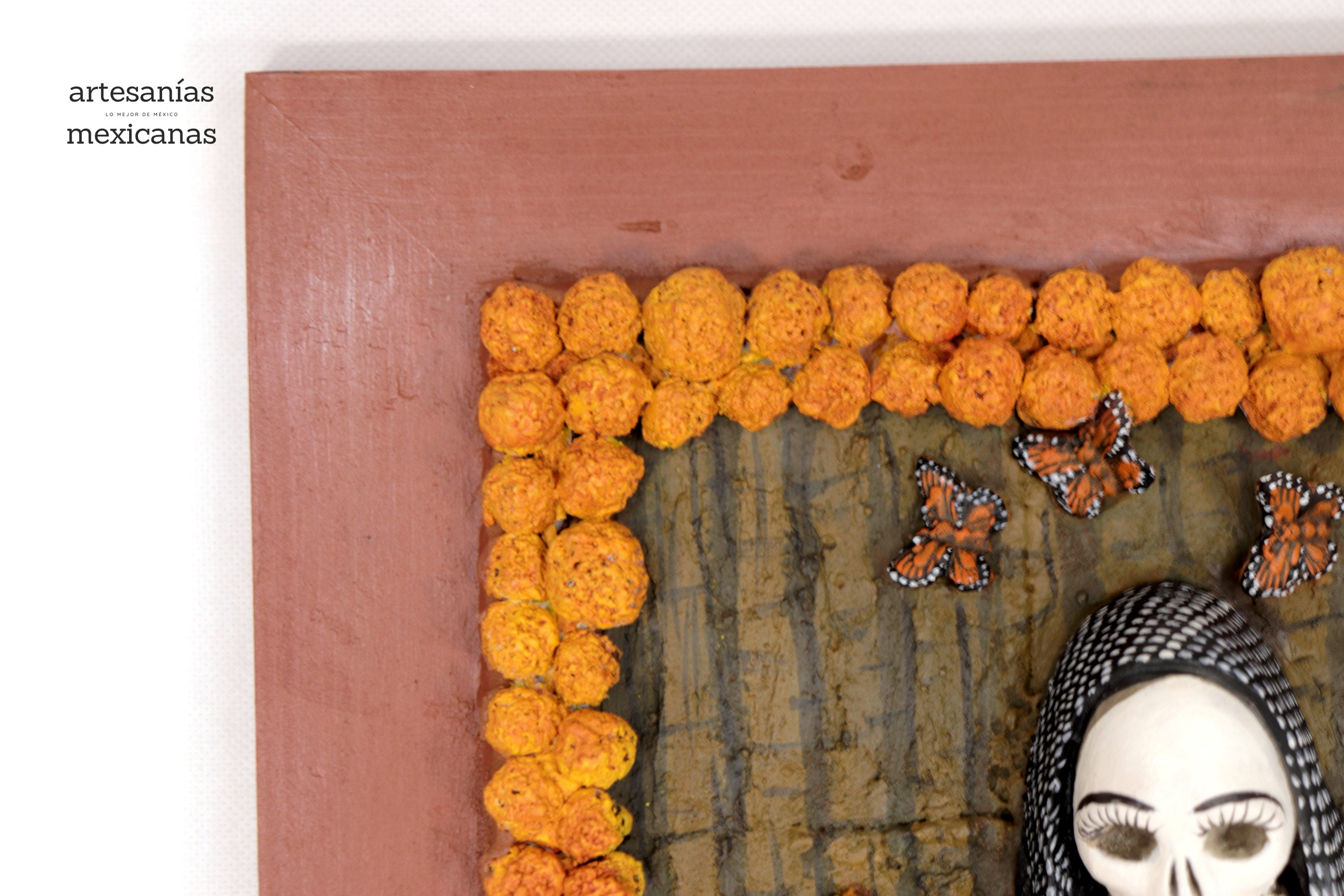 Paisaje of día of Dead, Catrina with marigold - 22.4 in. Miguel de la Cruz
