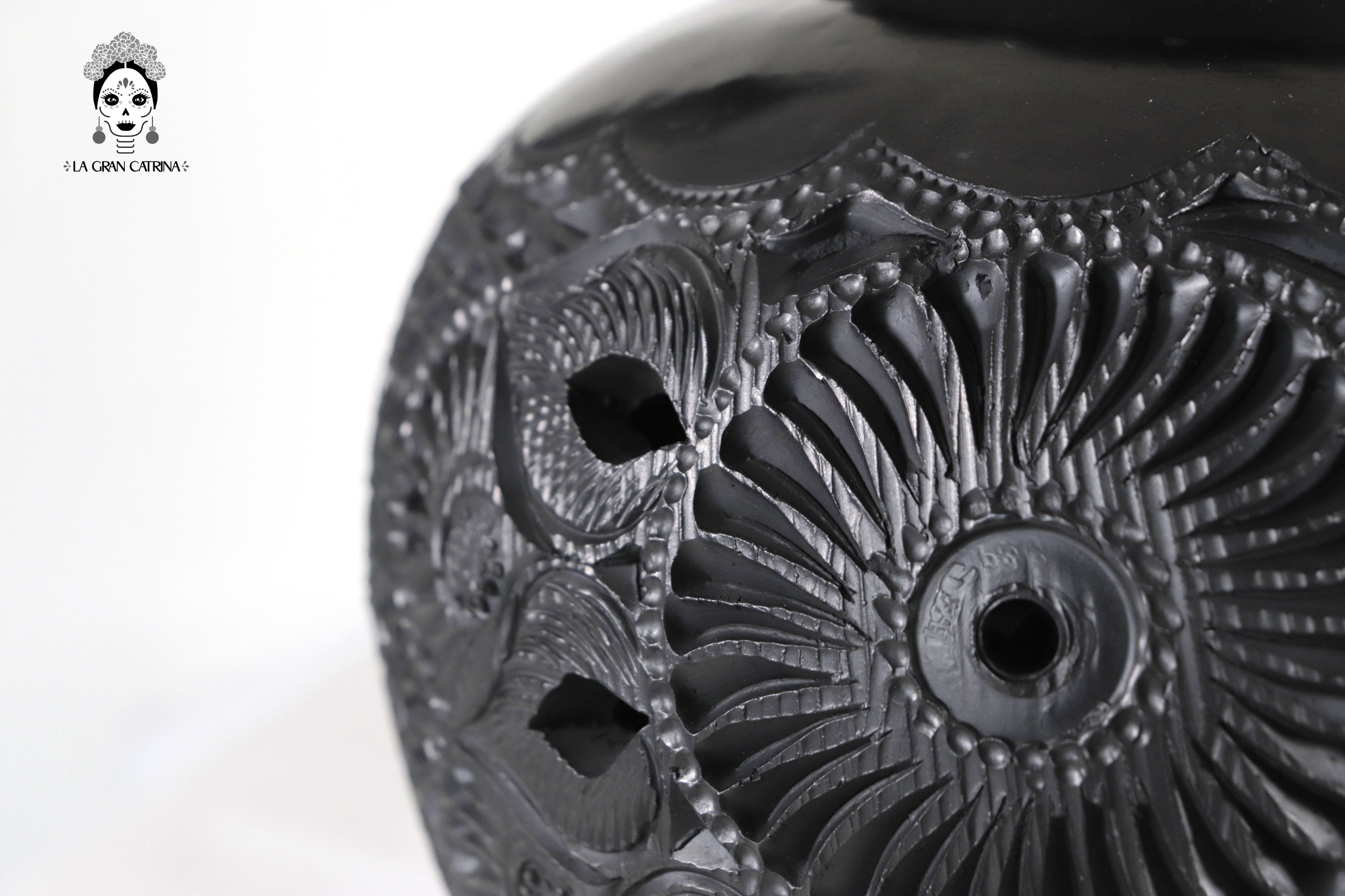 Vase "Arena" Handcrafted Black Clay 14.5 in. - in. Production Tere Oax