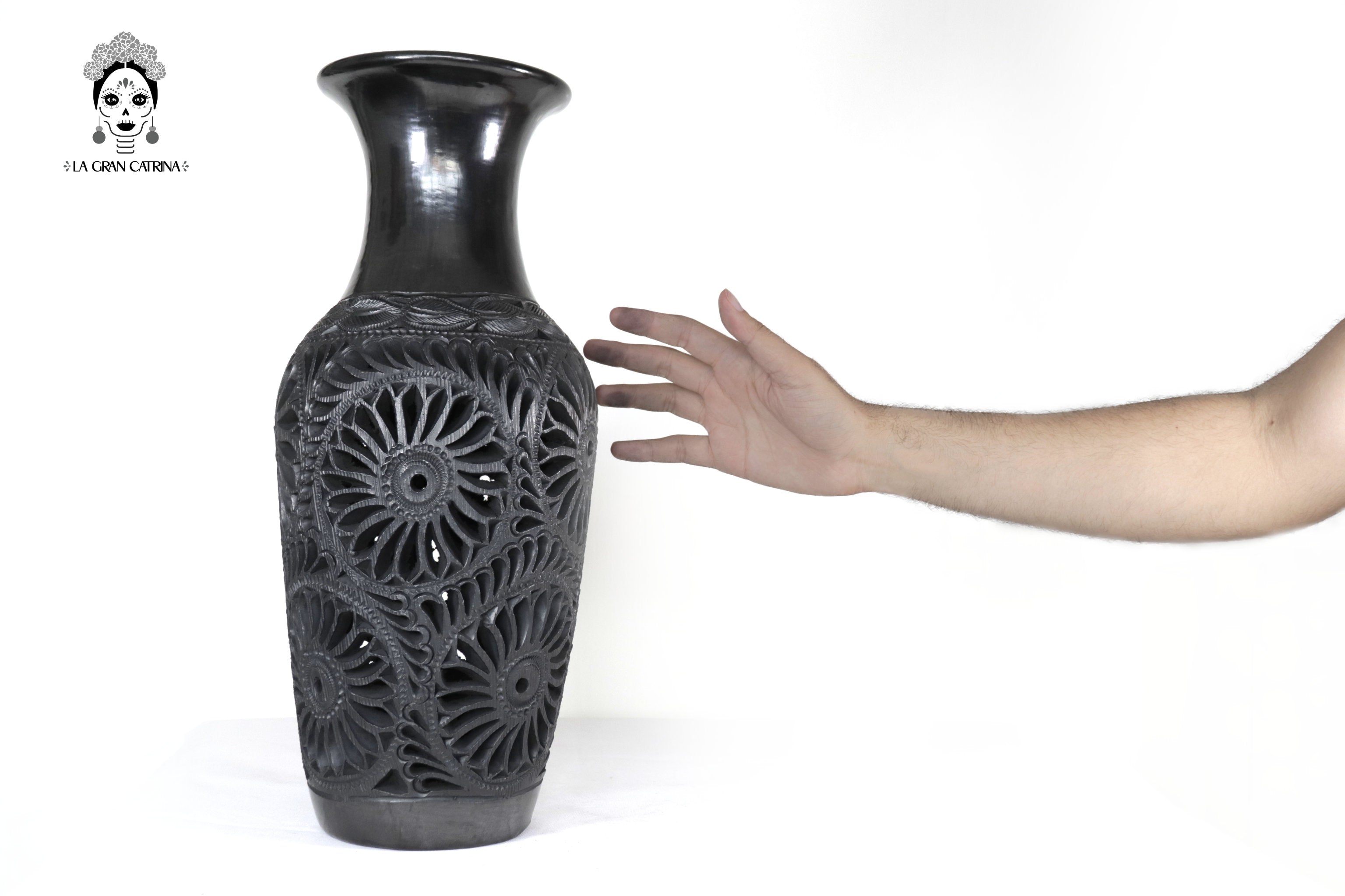 Vase "Fuego" Handcrafted Black Clay 17.3 in. Tere Oax