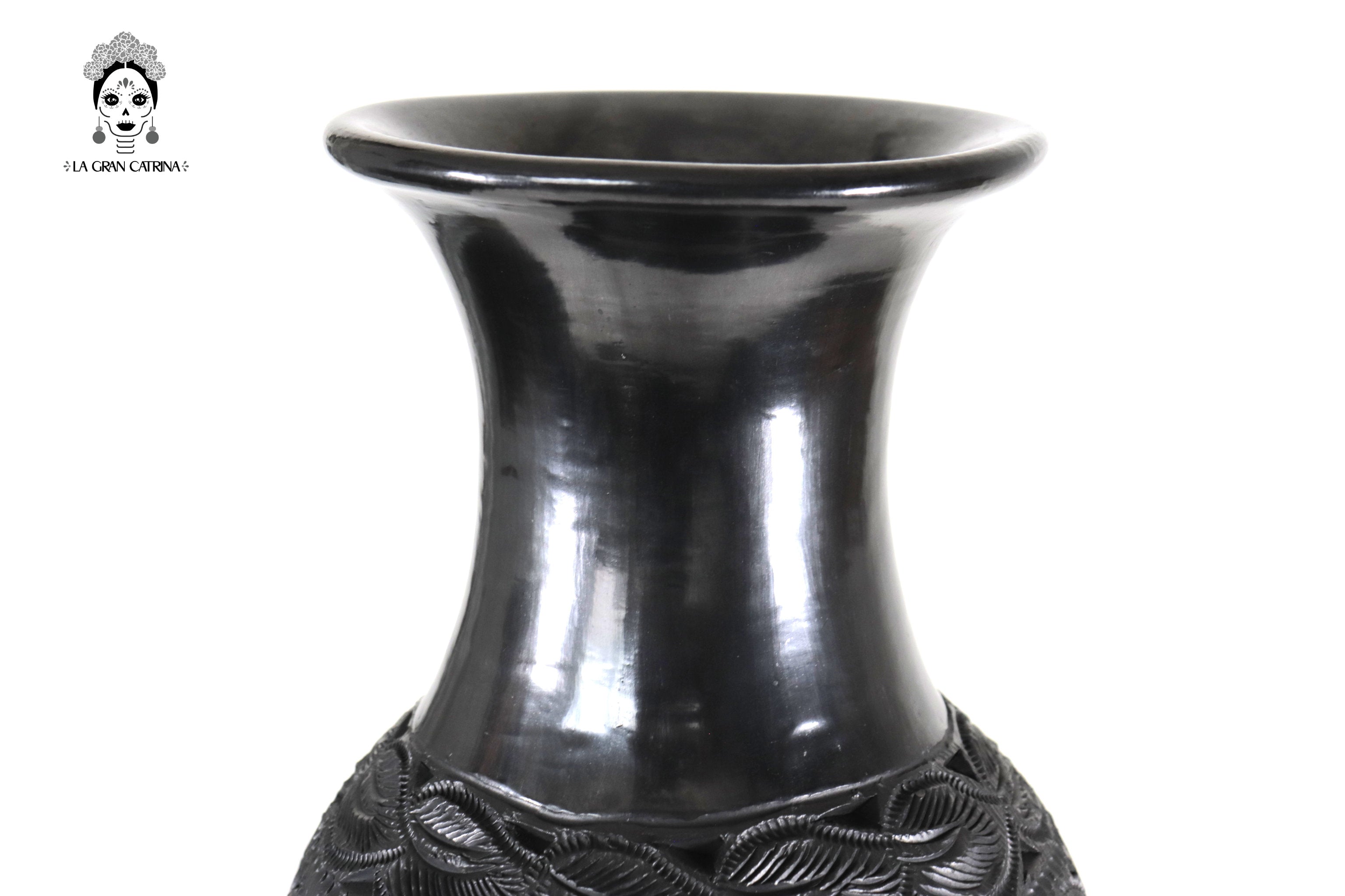 Vase "Fuego" Handcrafted Black Clay 17.3 in. Tere Oax