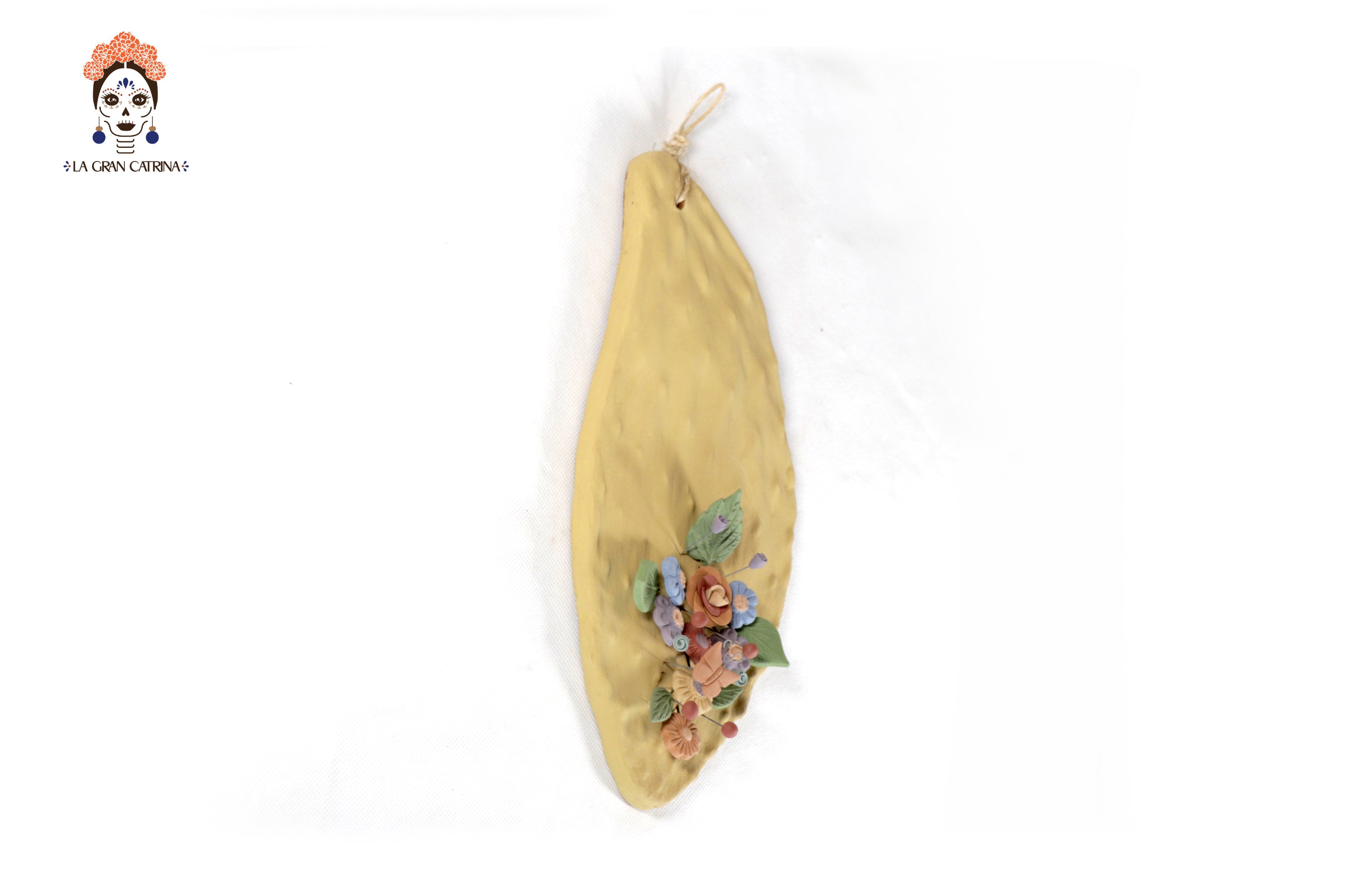 Handcrafted Prickly Pear Cactus with Flowers - Arte Mexicano for Wall - 10.8 in. Cecilio