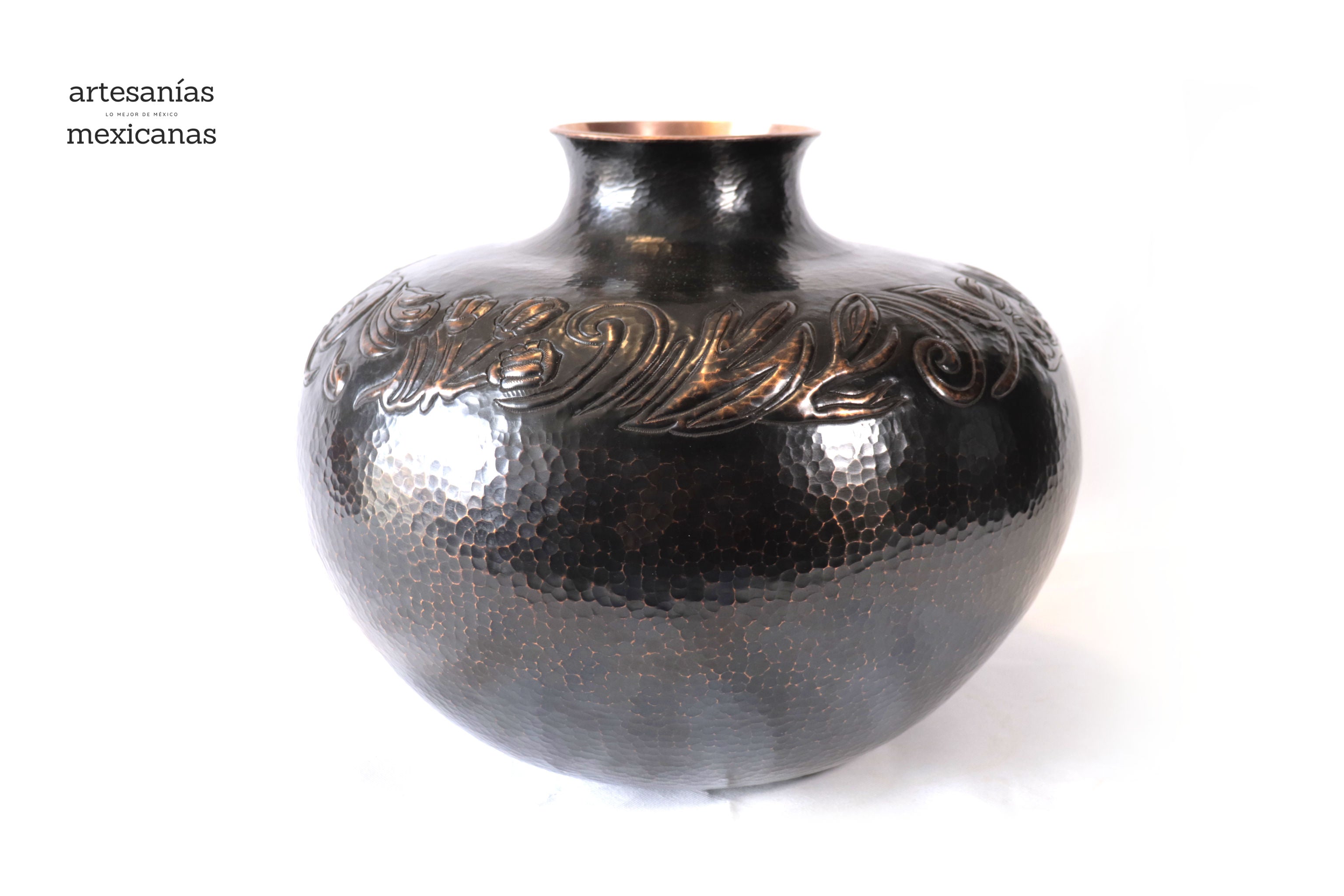 Vase of cobre terminado black - 18 in. Santa Clara del Cobre