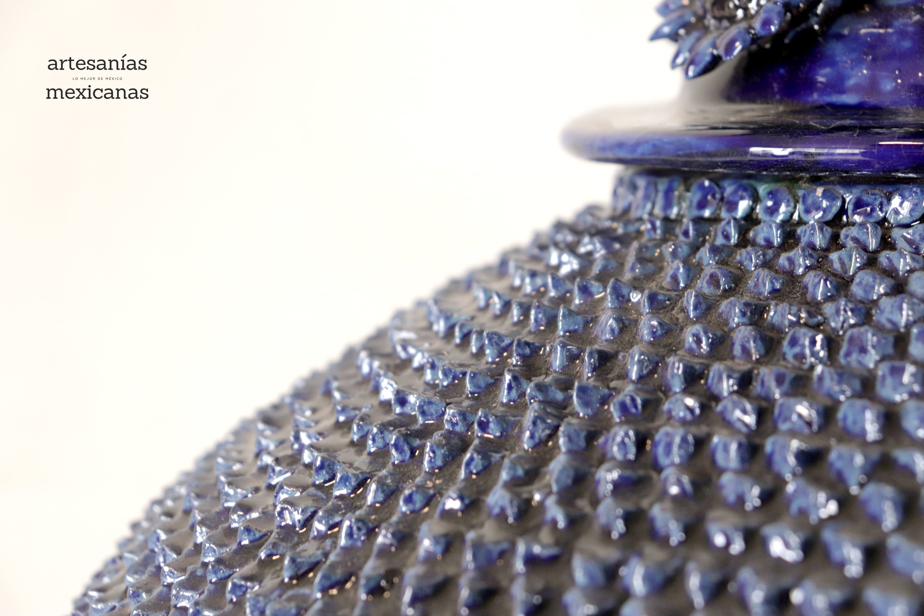 Michoacán Clay Pineapple - Saucer blue - 23 in. Chema SJG