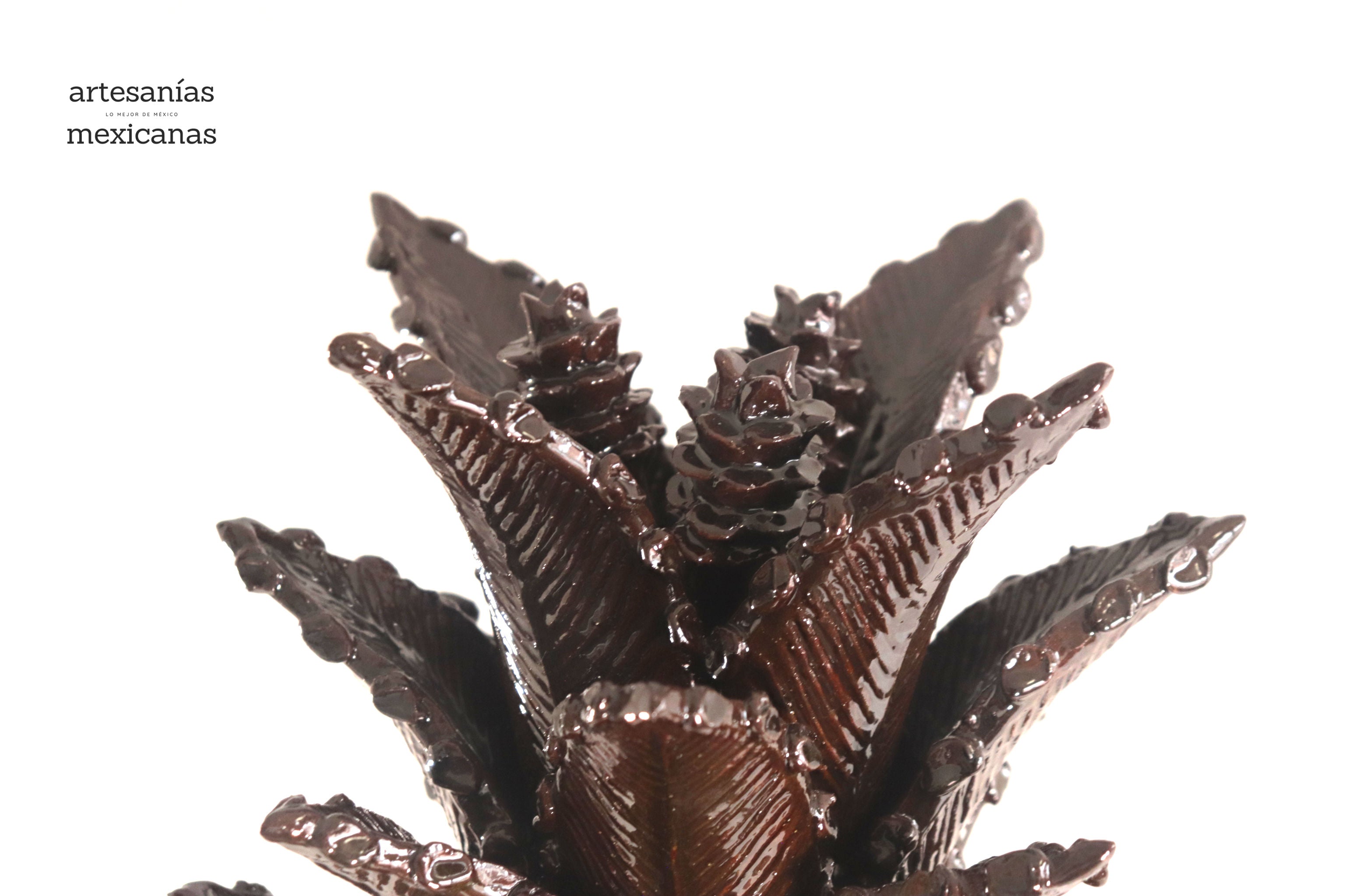 Pineapple with Spikes Brown - 26 in. Juan Gtz