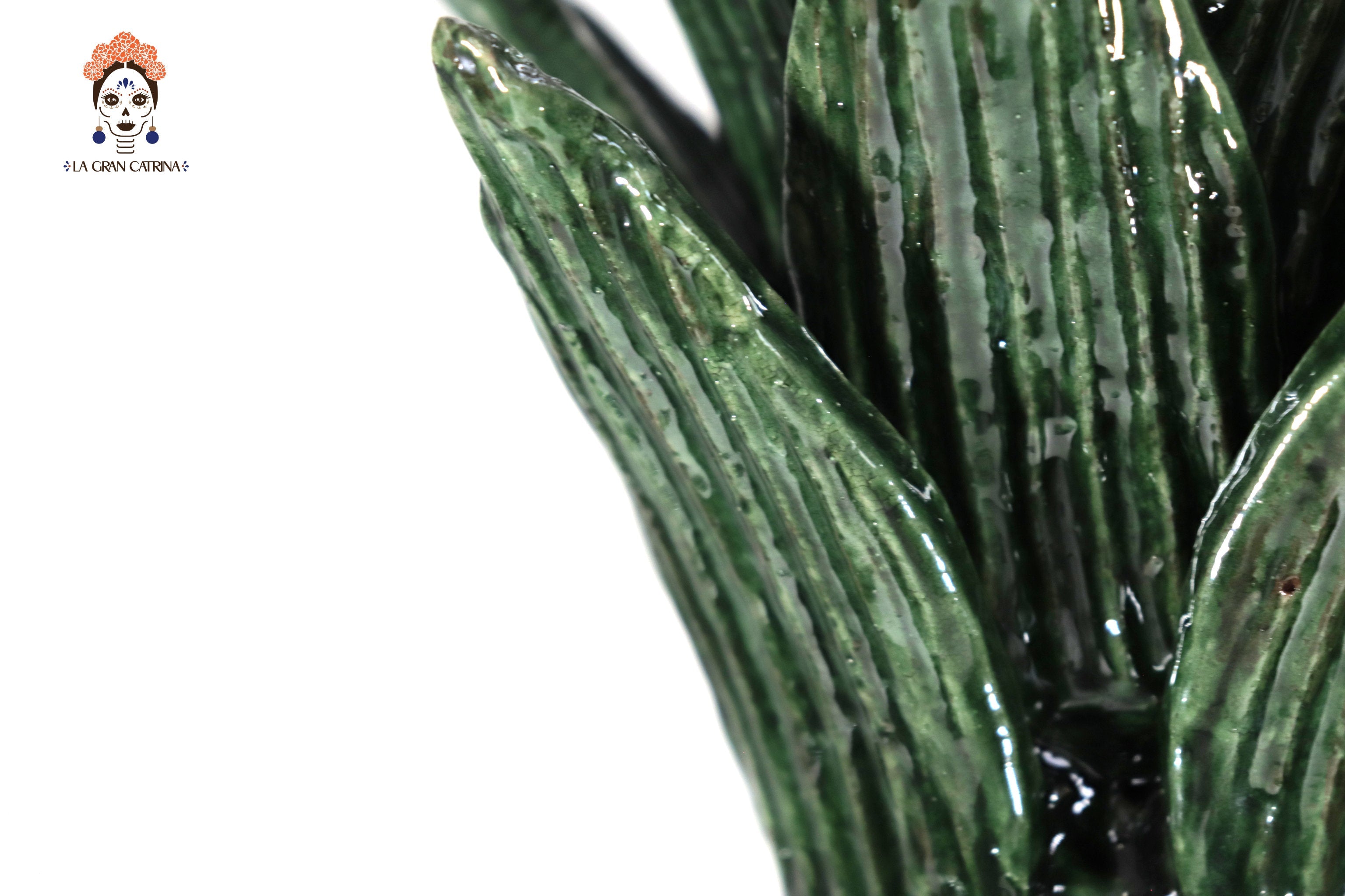 Michoacán Clay Pineapple - 26 in. - Petals Greens Juan Gtz