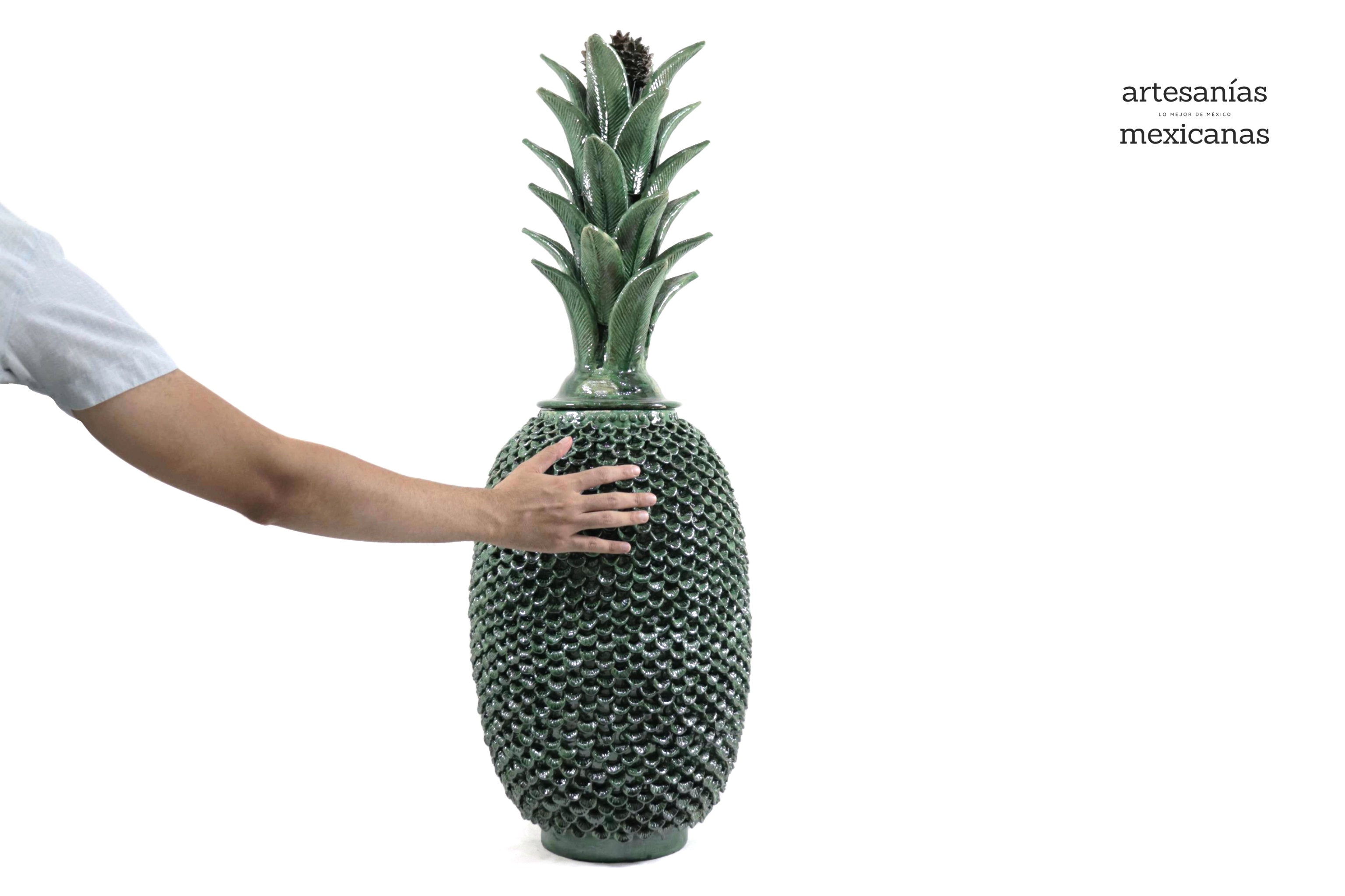 Green Pineapple with Petals - 36 in. Juan Gtz