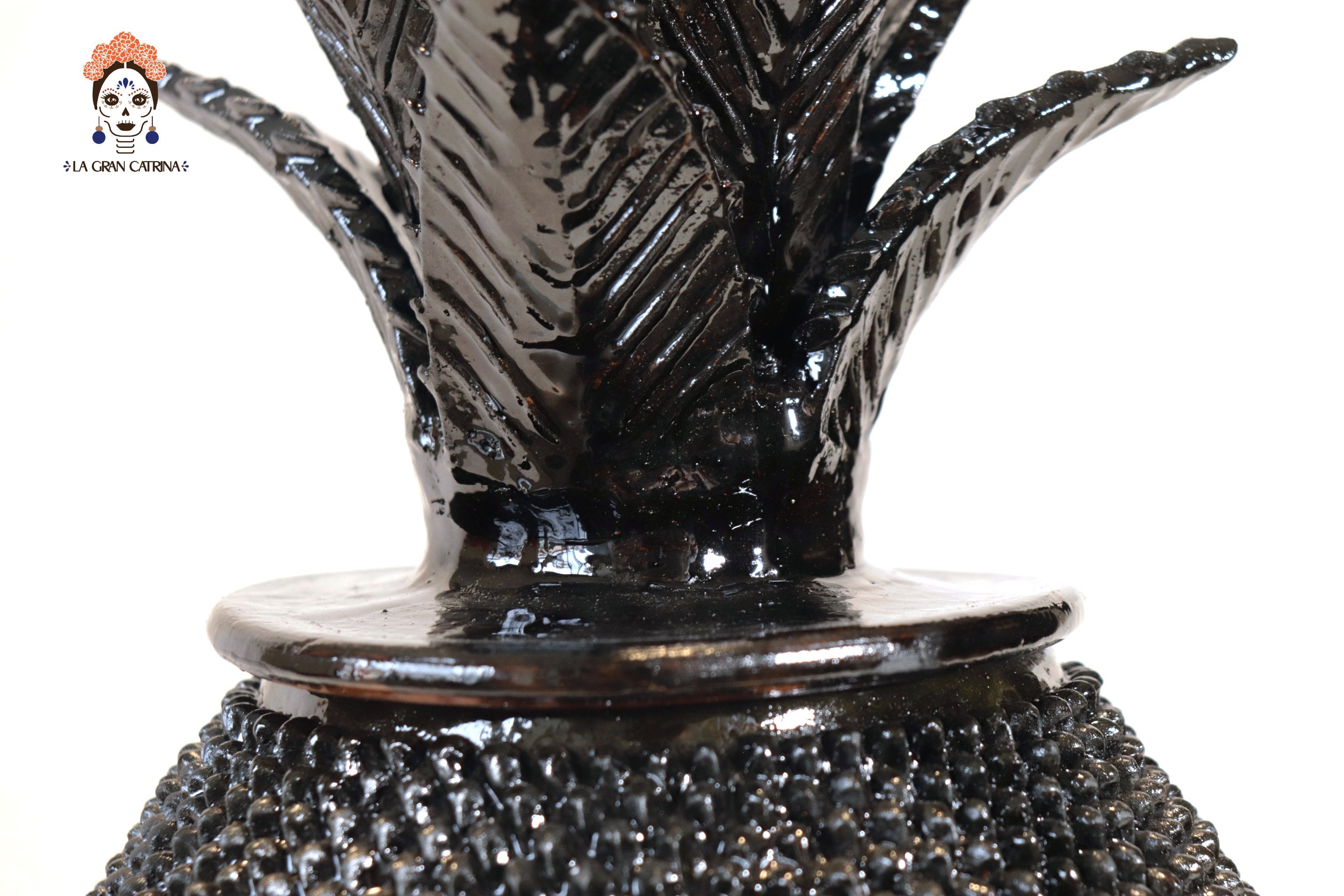 Pineapple vidriada Black - 24 in. Juan Gtz