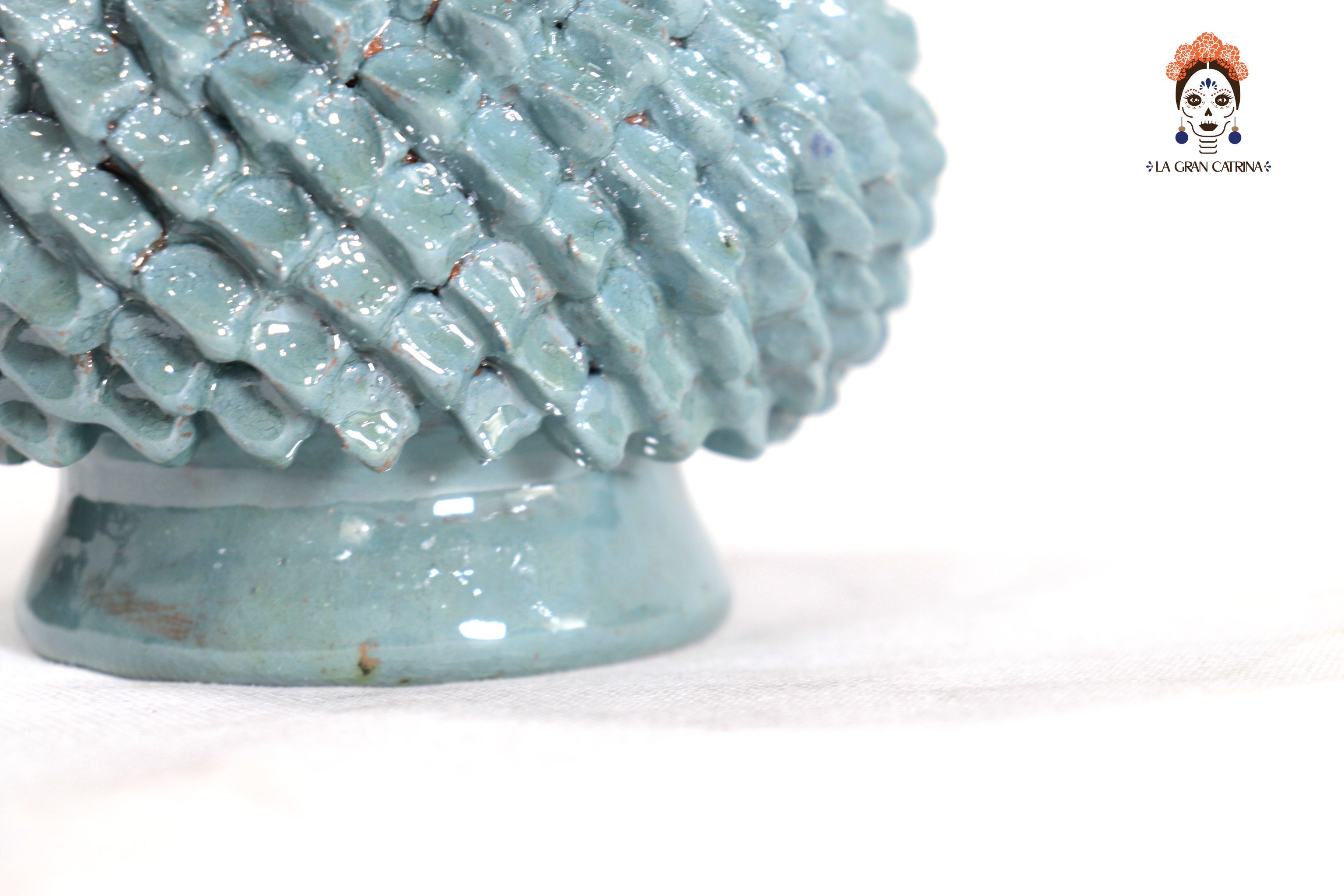 Small Pineapple Turquoise of Ladrillo - 8.5 in. Juan Gtz