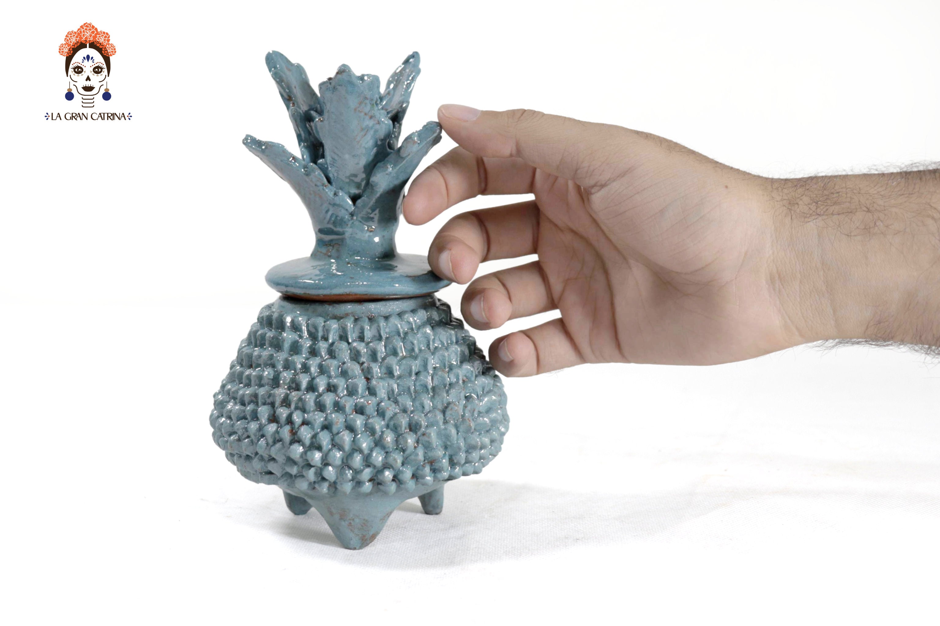 Glazed Clay Pineapple - Brick Pattern turquoise - 7.7 in. Juan Gtz