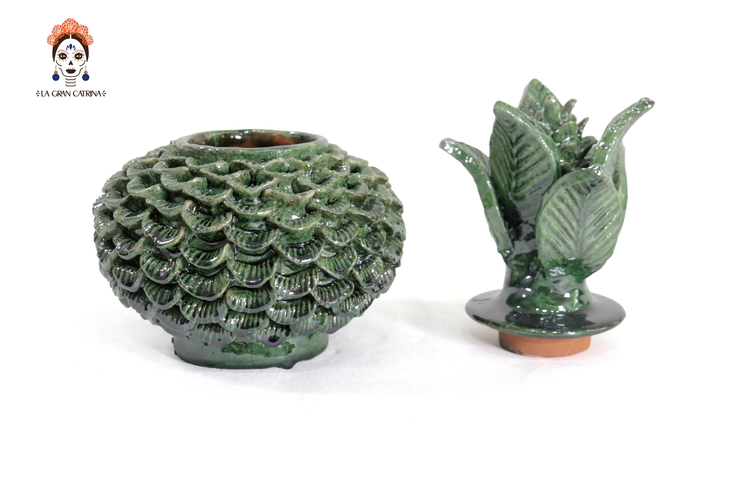 Small Green Pineapple with Petals - 8.5 in. - Wholesale Only Juan Gtz