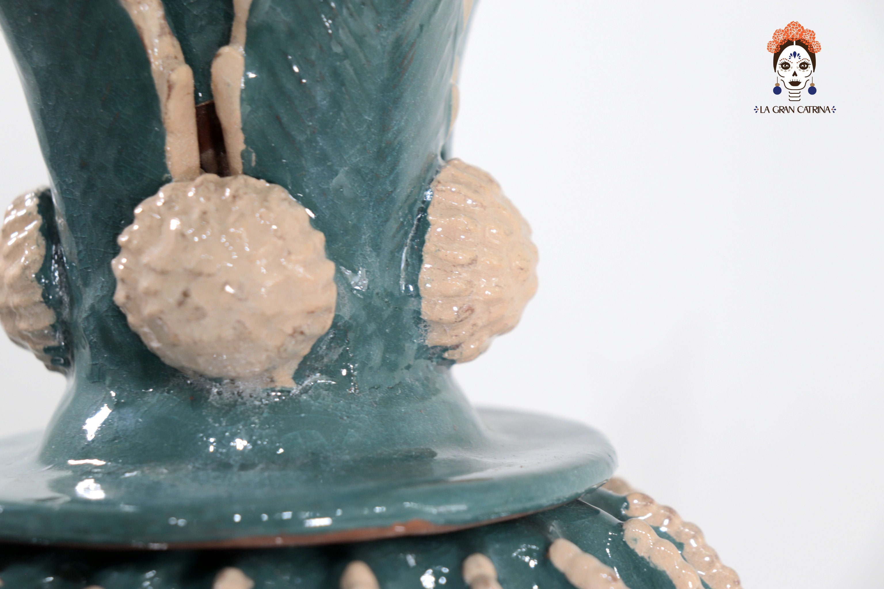 Barrel Cactus Pineapple turquoise with Beige - 19.6 in. - Made to Order 3+ Pcs. Juan Gtz