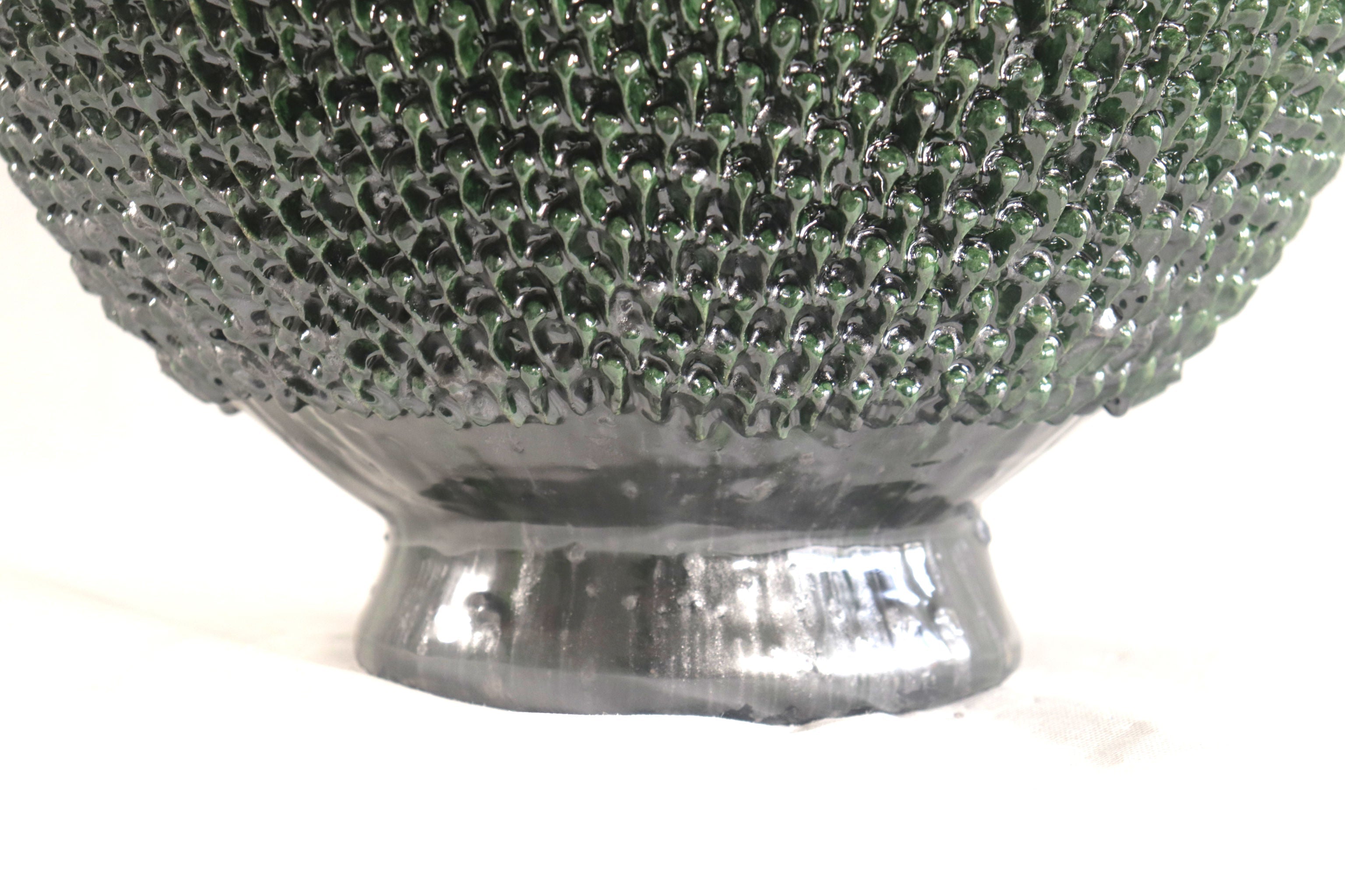 Pineapple with Spikes Greens - 26 in. Juan Gtz