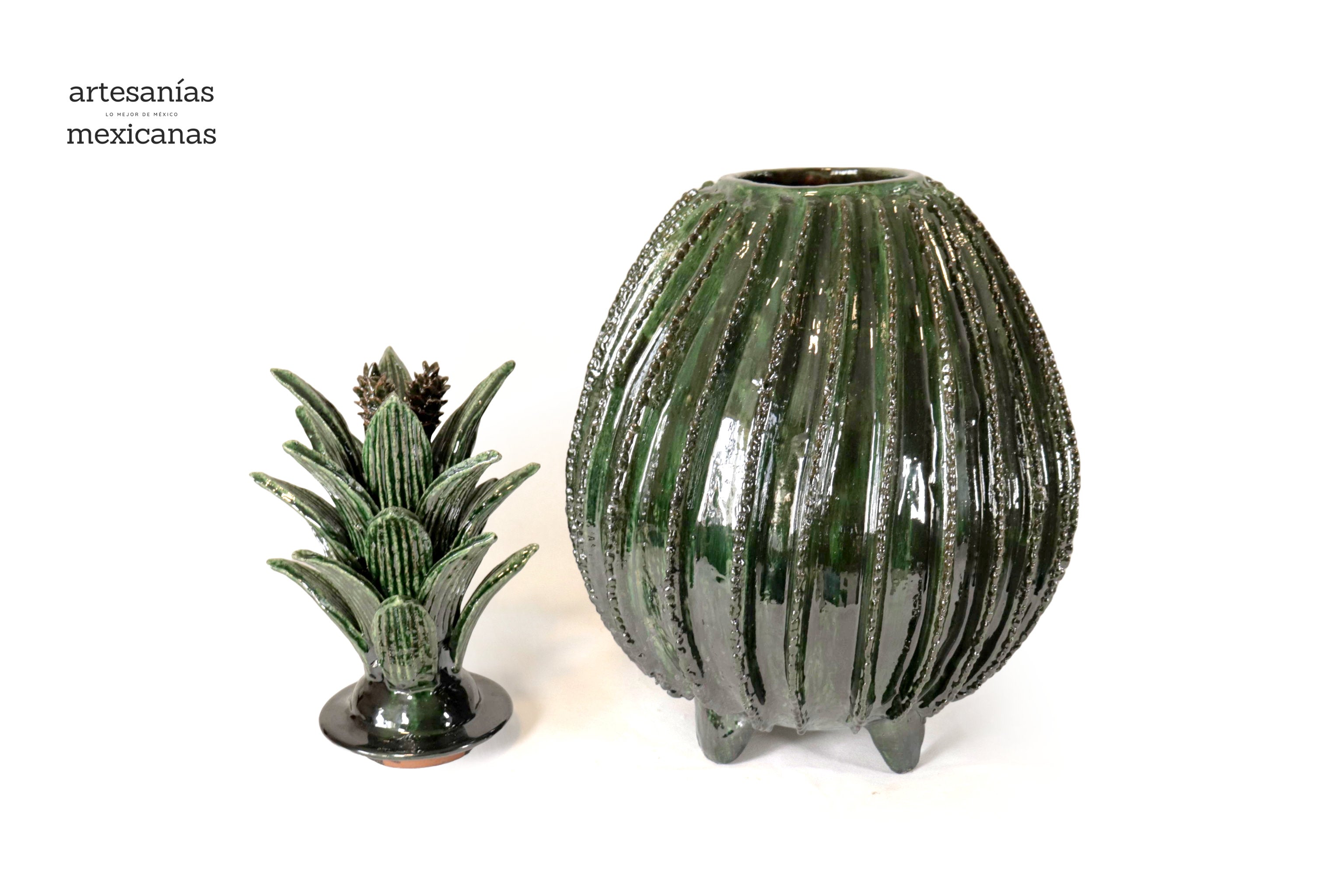 Michoacán Clay Pineapple - 26 in. - Green Barrel Cactus Juan Gtz