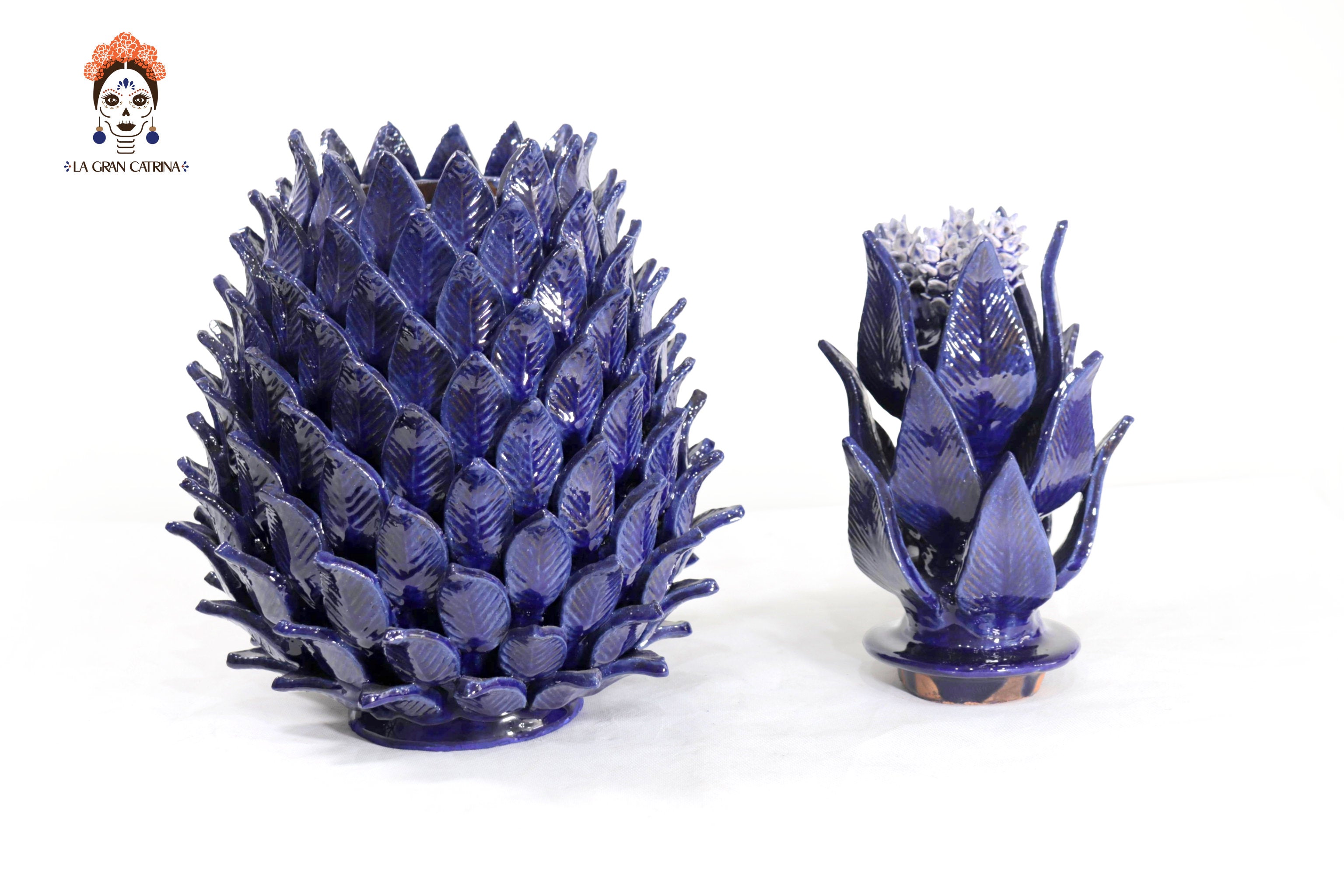 Blue Pineapple with Leaves of curved lid - 20 in. - Made to Order Juan Gtz