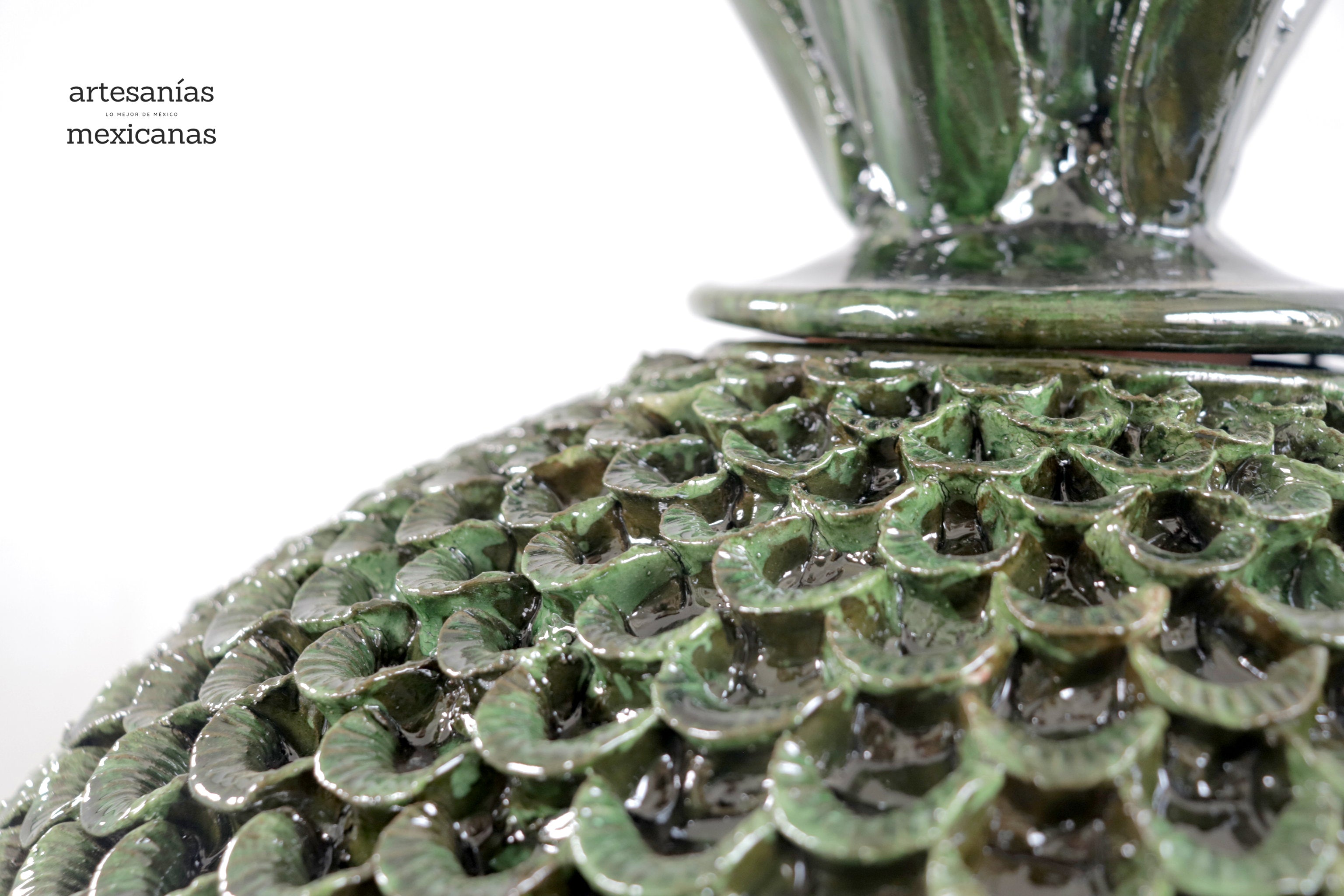 Pineapple platillo 22.8 in. petals Green glazed clay - 23 in.- Made to Order Chema SJG