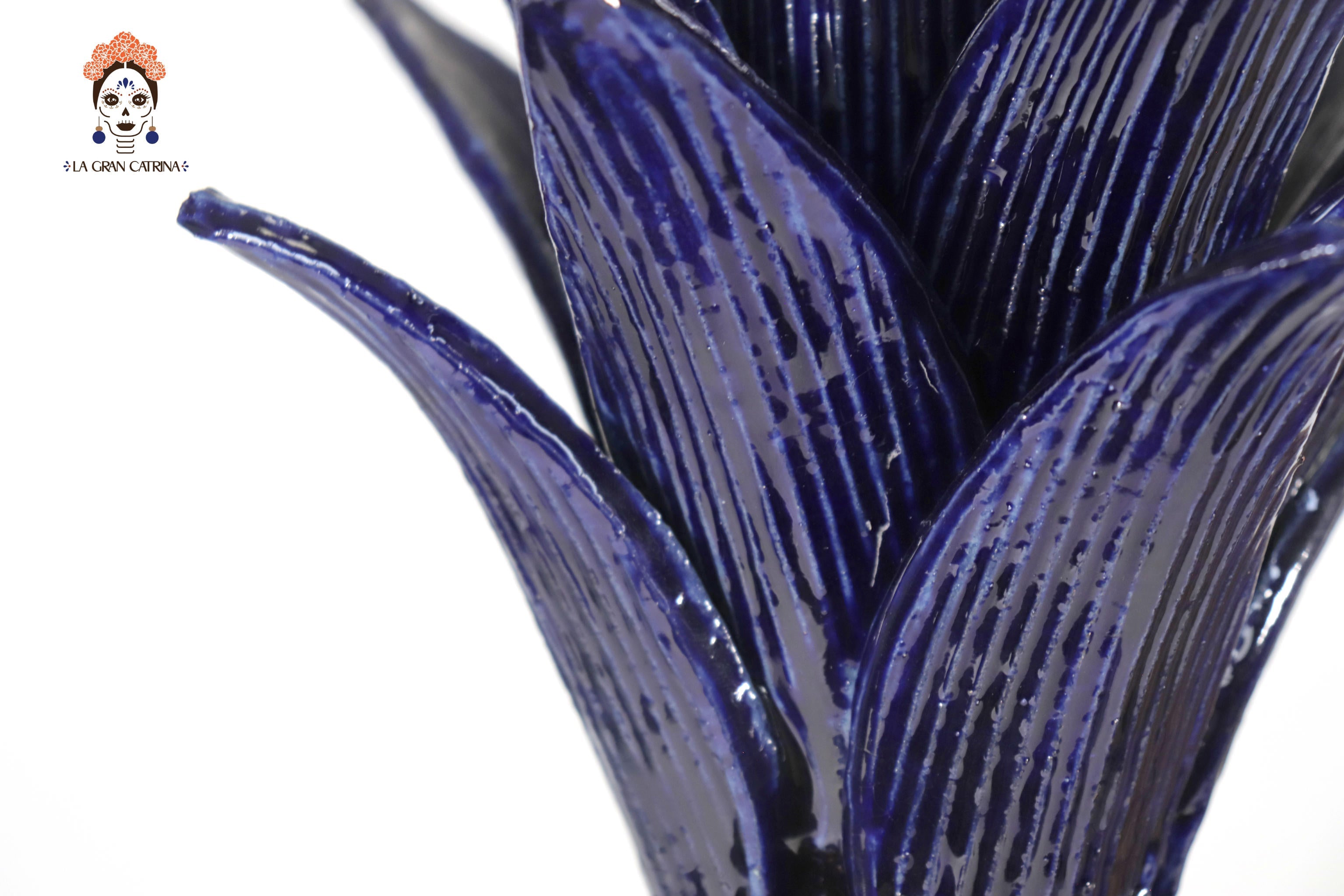 Pineapple of Disco - Flowers Blue - 19.6 in. Chema SJG