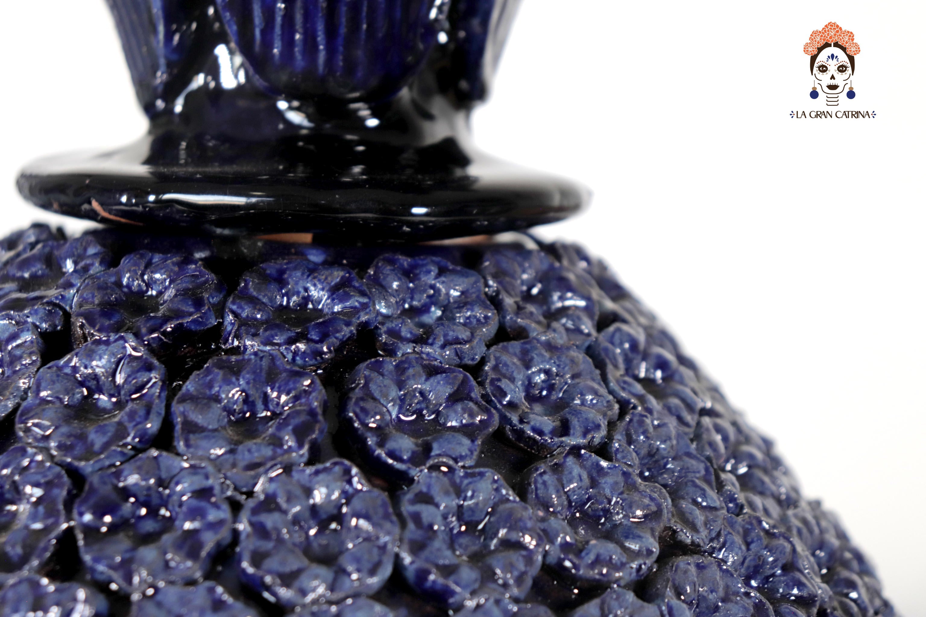 Pineapple of Disco - Flowers Blue - 19.6 in. Chema SJG