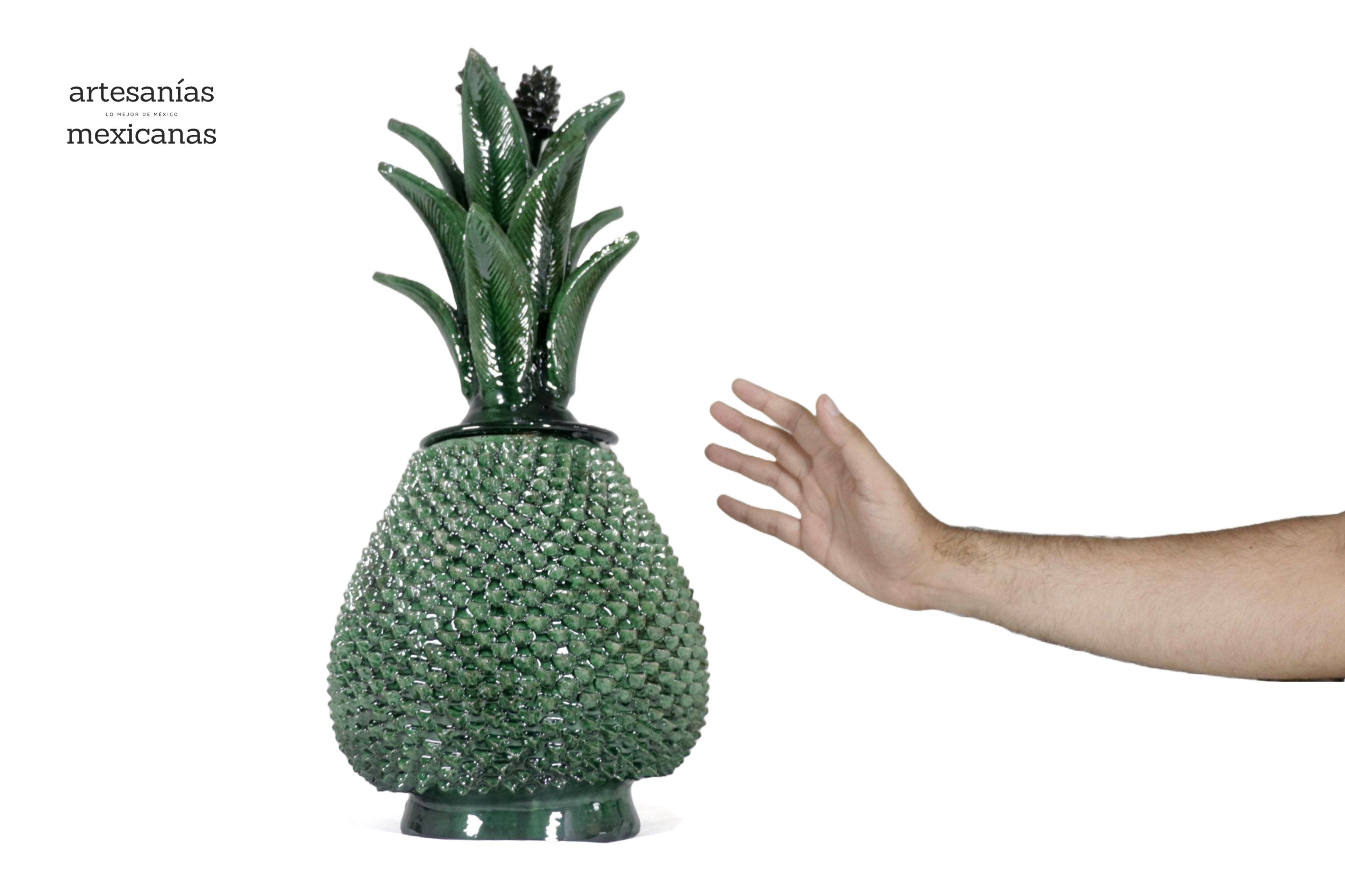Michoacán Clay Pineapple - Spikes Green - 20 in. - in. Production Juan Gtz