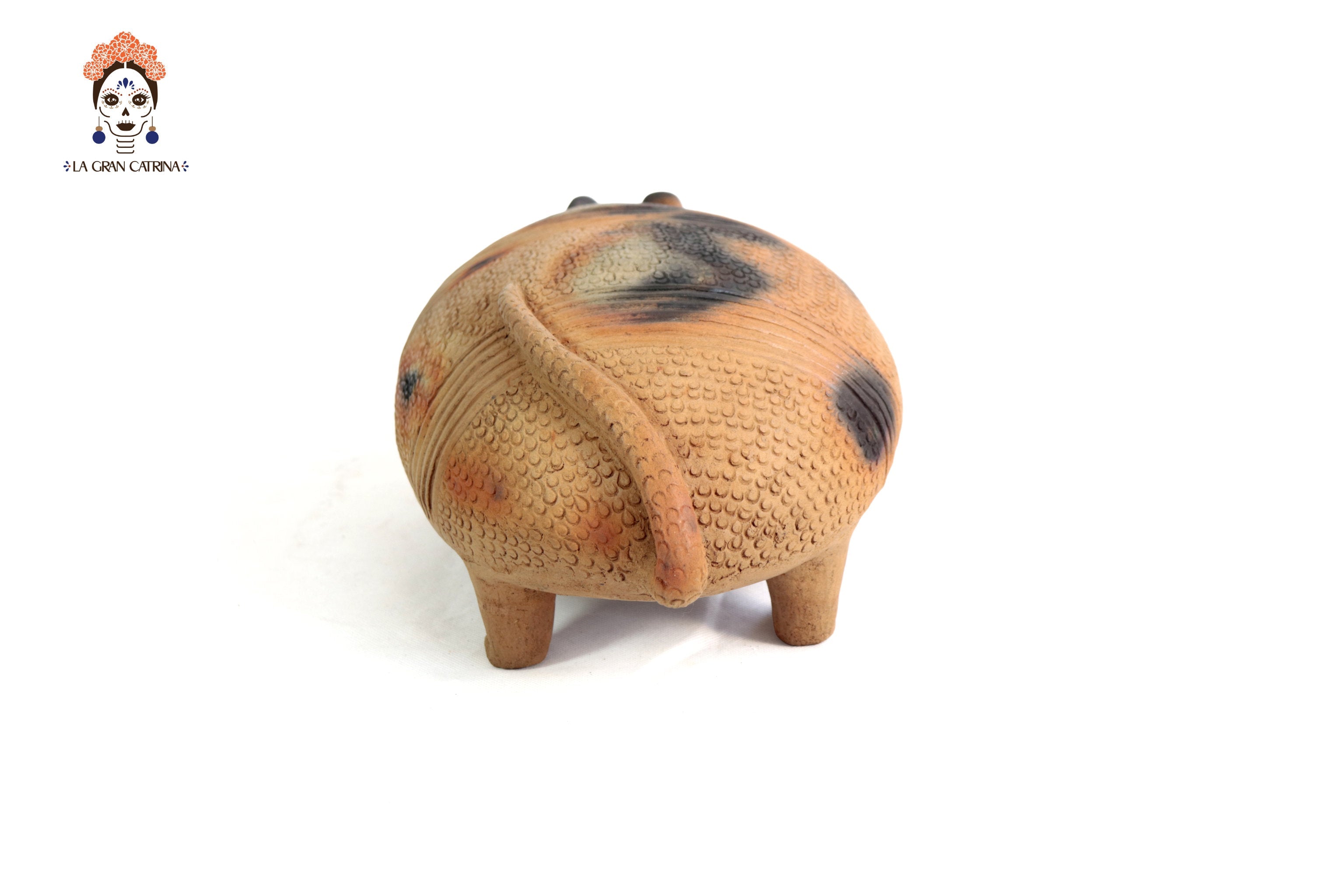 Armadillo with Young of Natural Clay - 11 in. Zipiajo