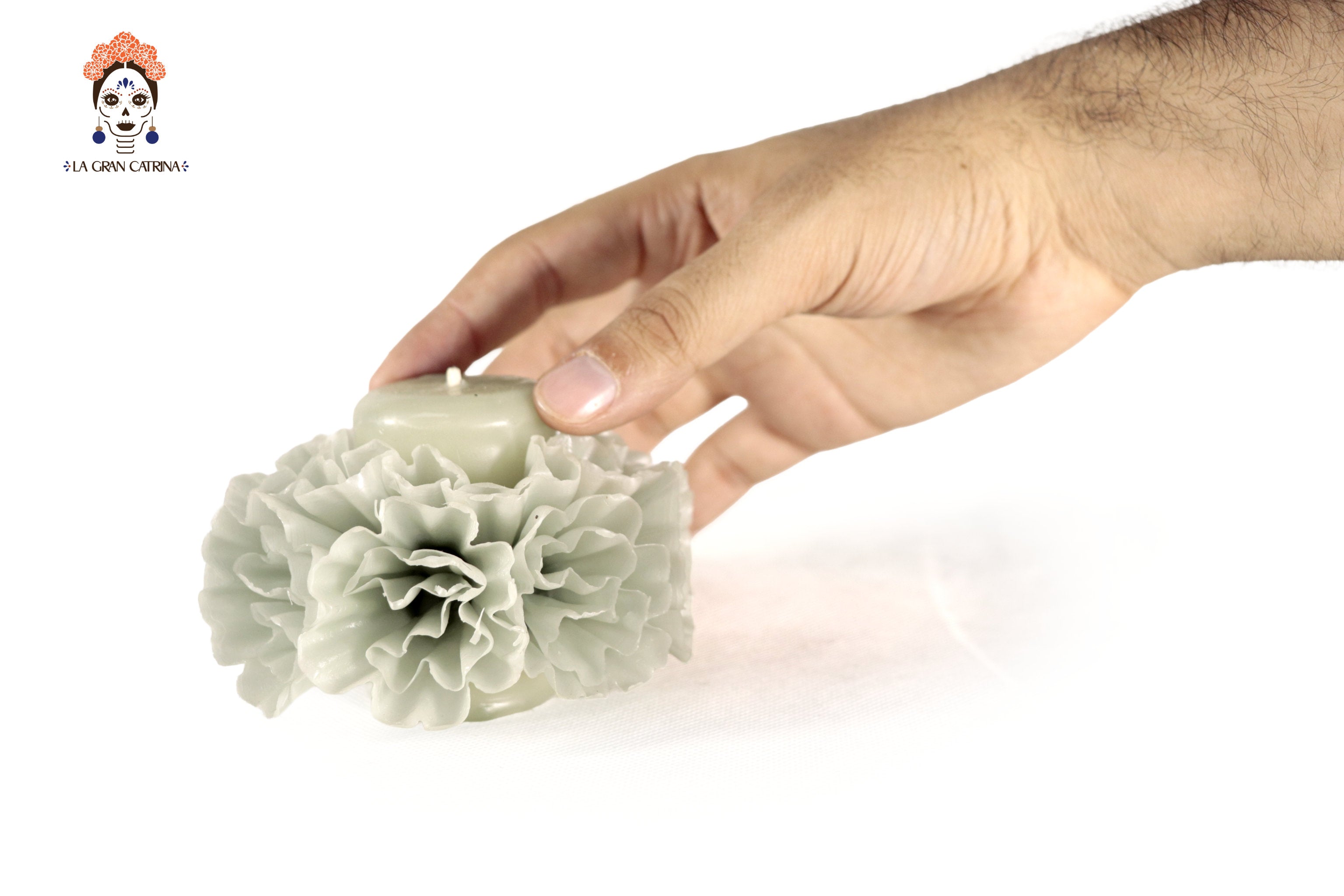 Sculpted Candle - Petals Green Small - 3.9 in. Viviana