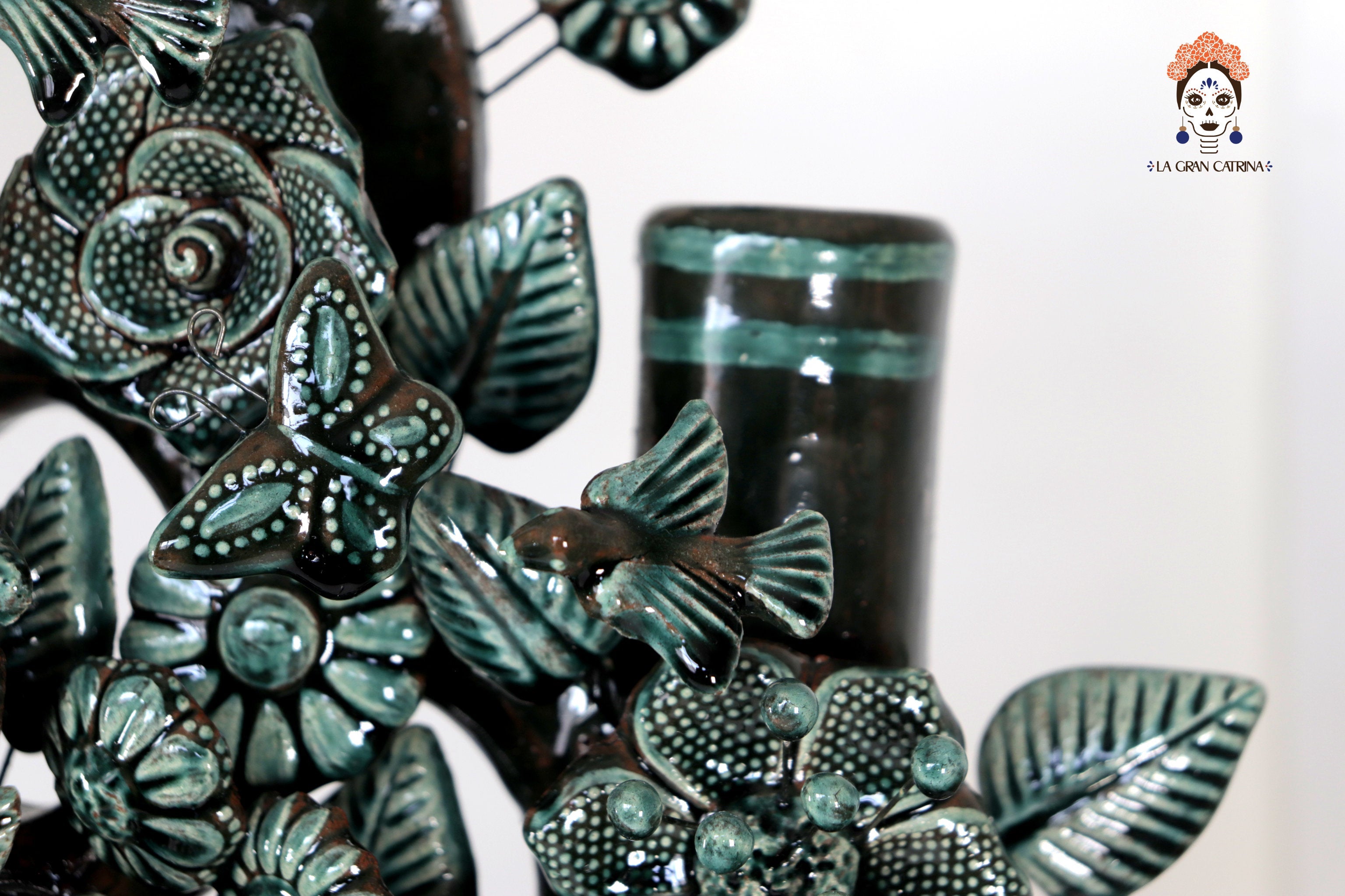 Tree of Life green glazed - 21.6 in. Montoya