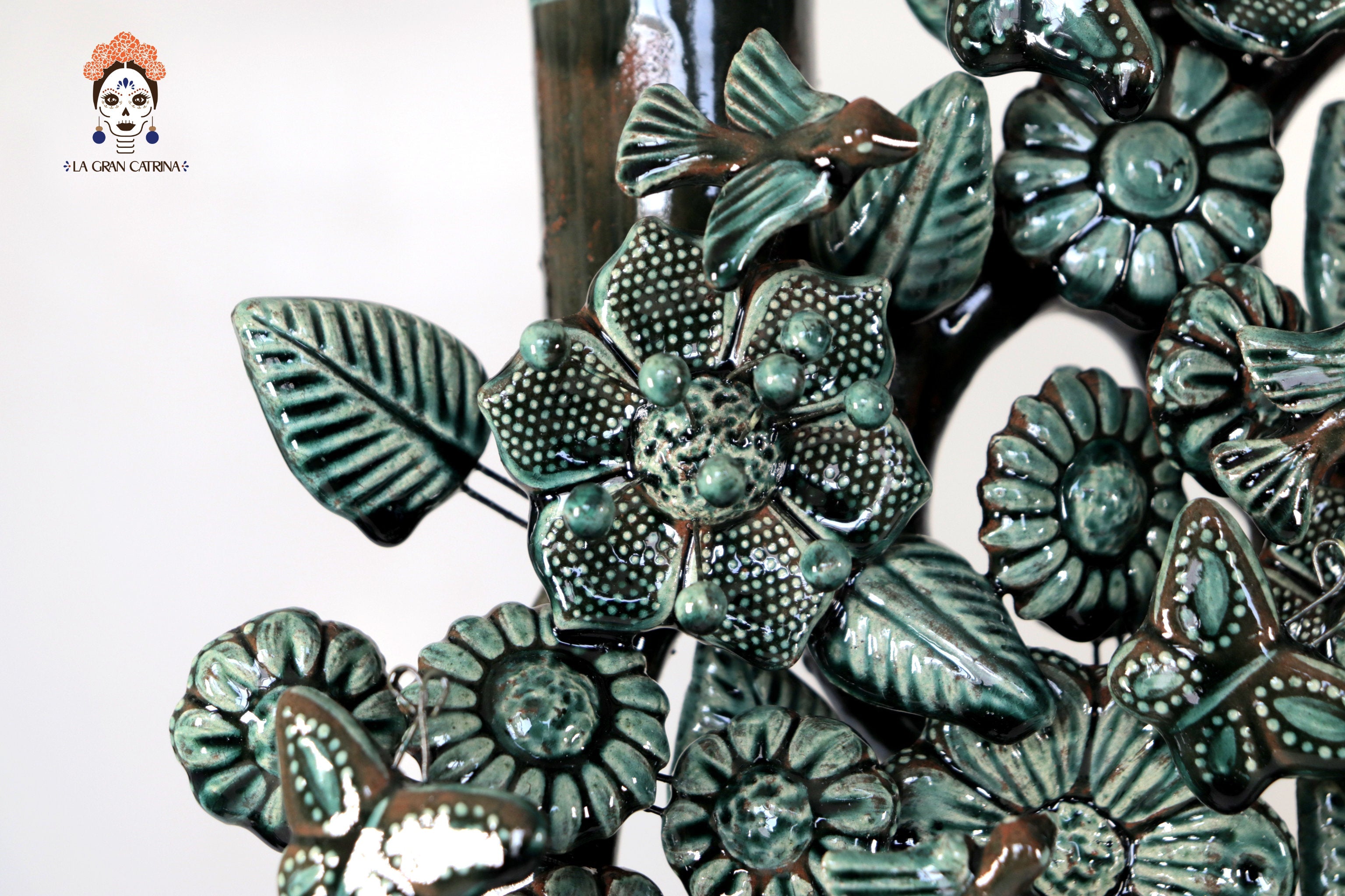 Tree of Life green glazed - 21.6 in. Montoya