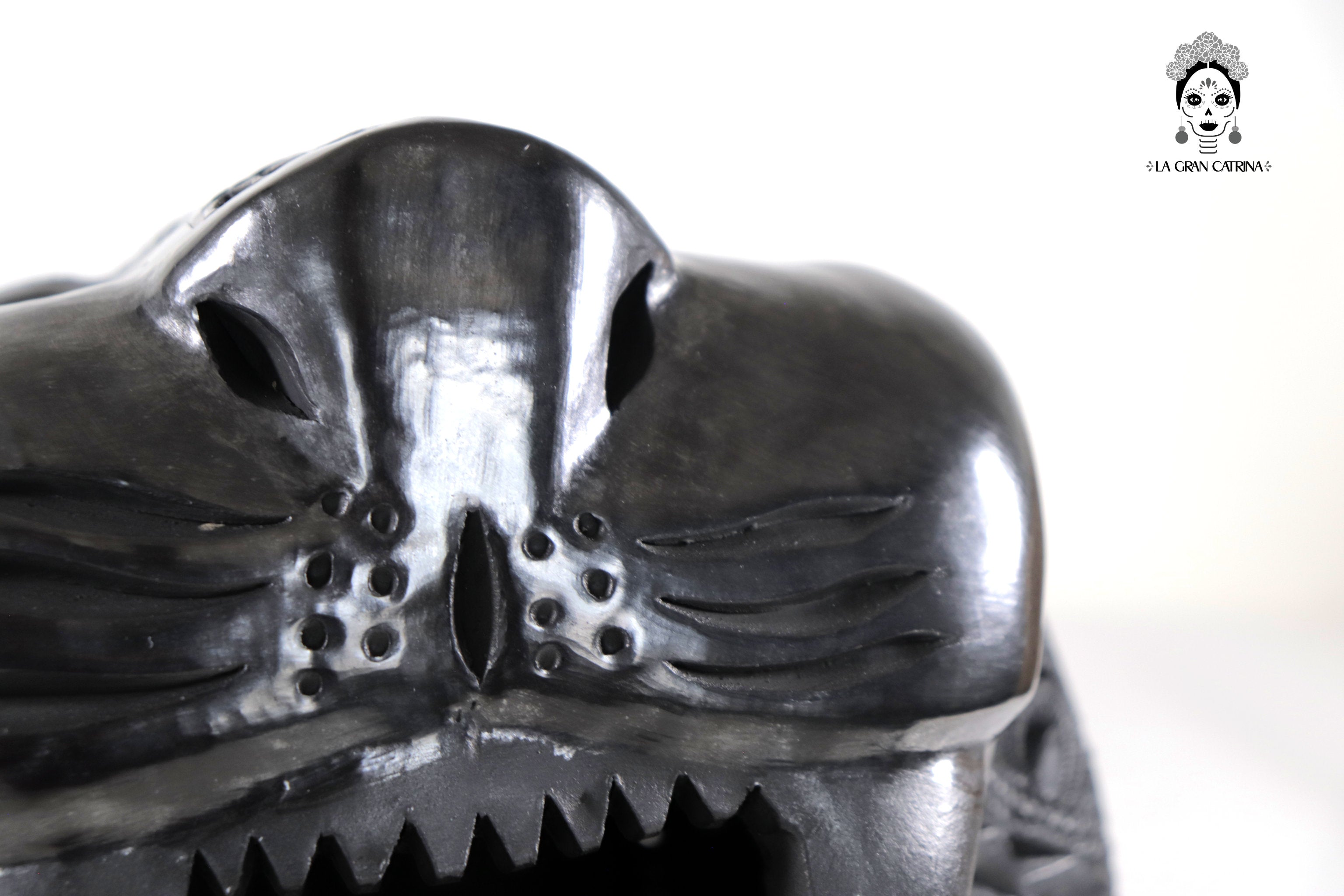 Black Clay Jaguar Head - 8.7 in. Tere Oax