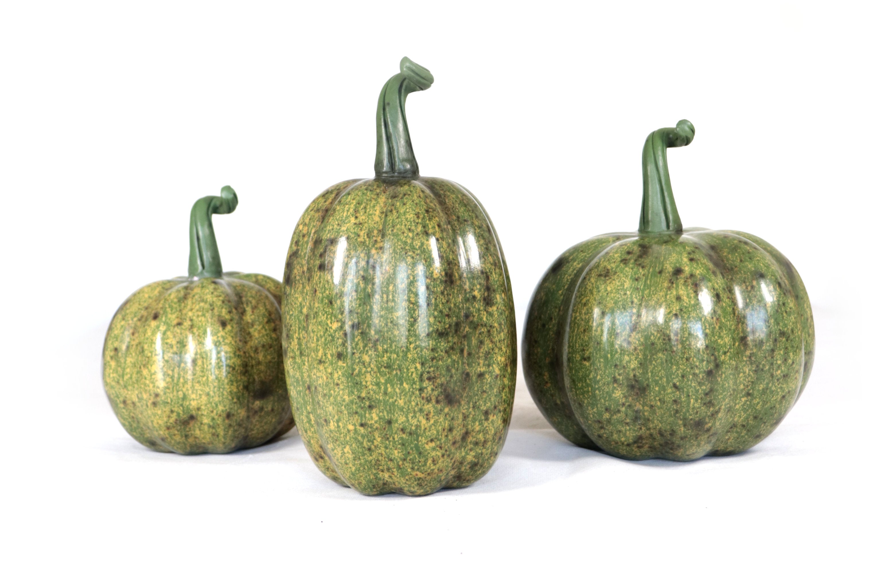 Set 3 Pumpkins Handcrafted Decorative Greens - 8.7 in. Trejo