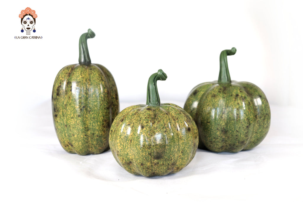 Set 3 Pumpkins Handcrafted Decorative Greens - 8.7 in. Trejo