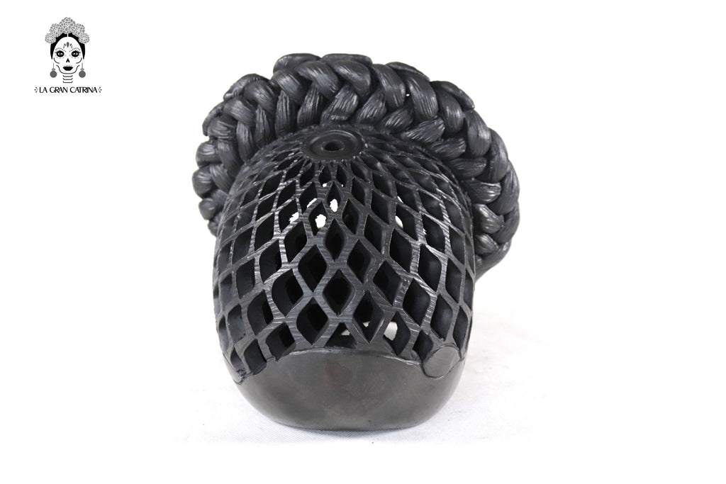Black Clay Skull with Flowers 7.9 in. Tere Oax