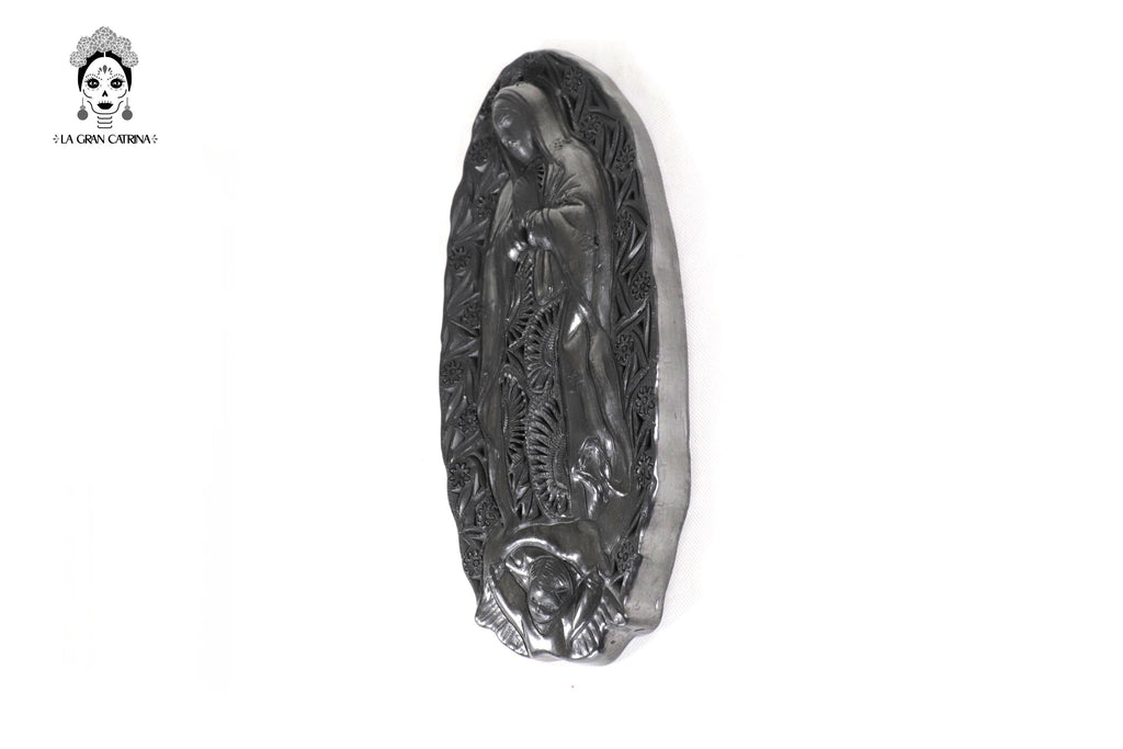 Virgin of Guadalupe en Black Clay 12.6 in. Tere Oax