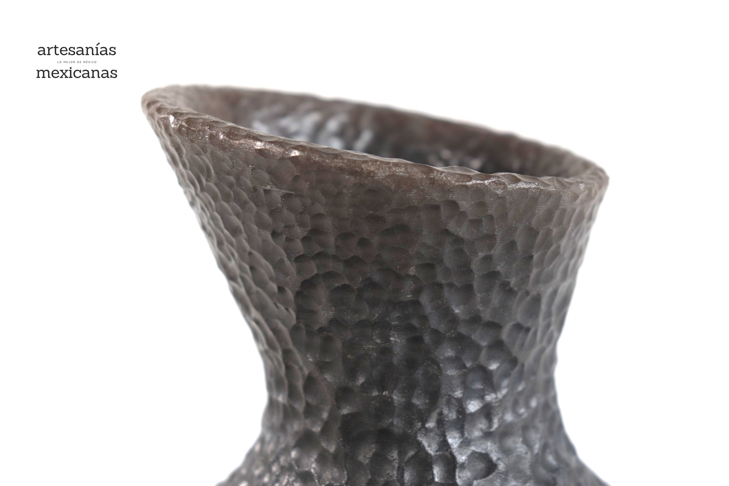 Vase moderno Clay martillado black - 10 in. Trejo
