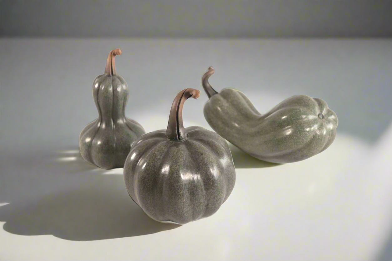 Set of 3 Pumpkins green grayish Trejo