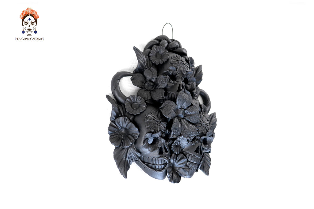 Skulls Blacks with Flowers I - 7.8 in. Brenda Capula