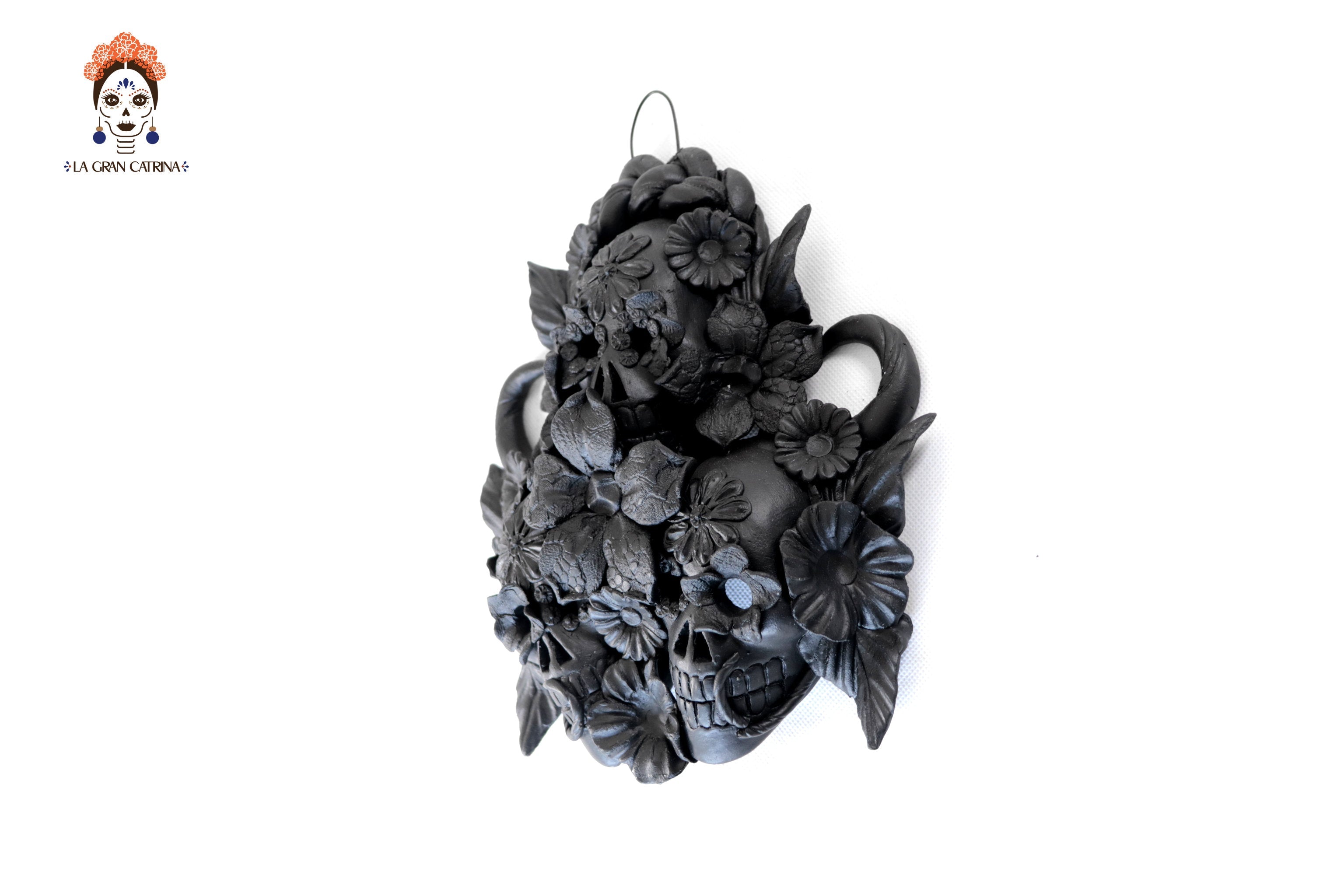 Skulls Blacks with Flowers I - 7.8 in. Brenda Capula