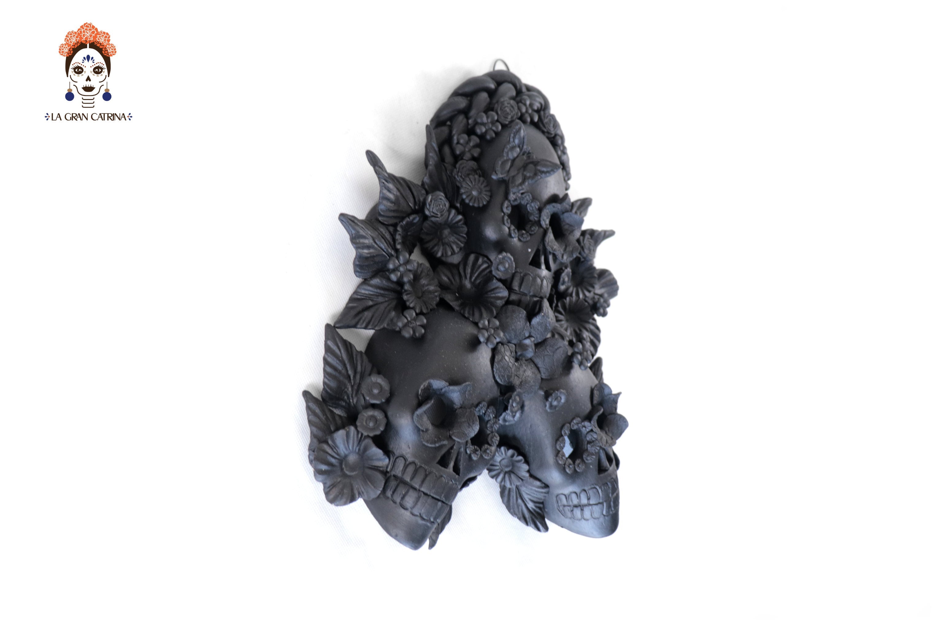 Skulls Blacks with Flowers - 9.4 in. Brenda Capula