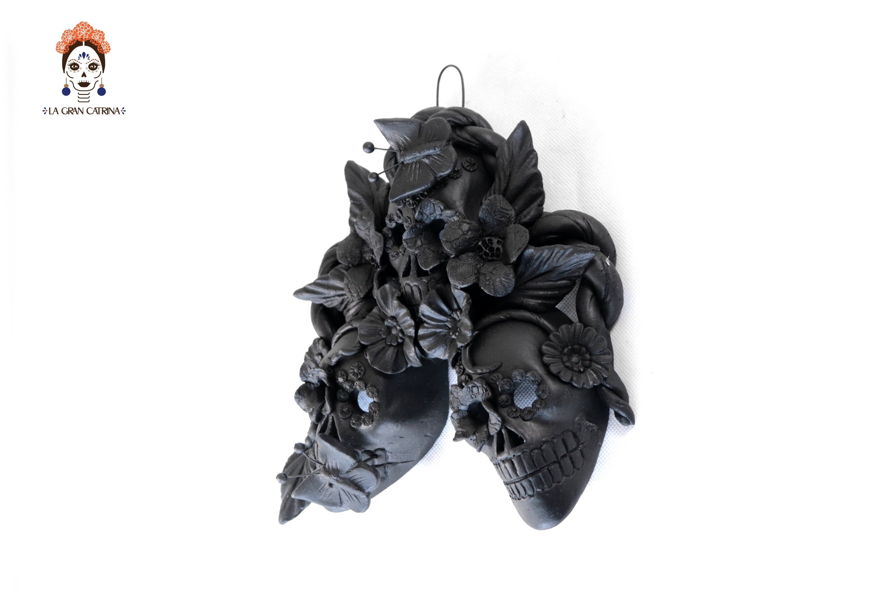 Skulls Blacks with Flowers II - 7.8 in. Brenda Capula