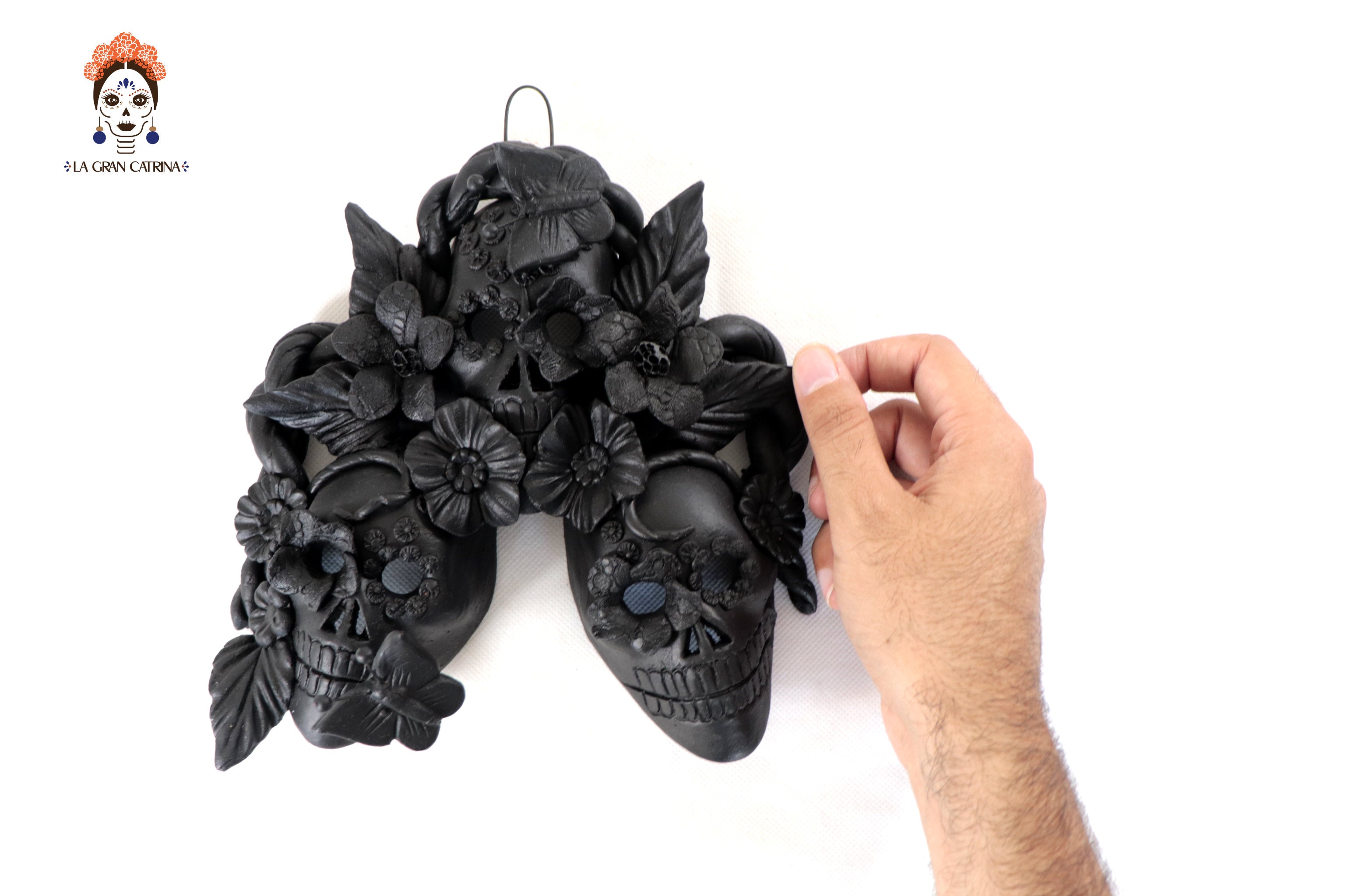 Skulls Blacks with Flowers II - 7.8 in. Brenda Capula