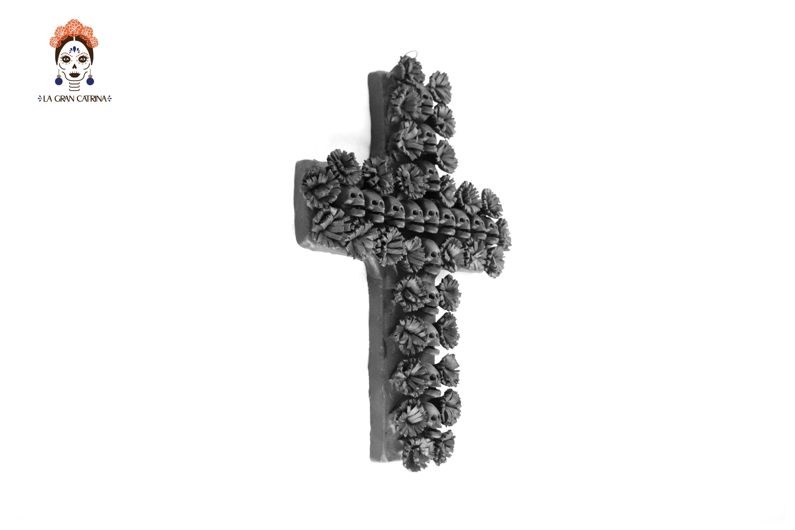 Cross Day of the Dead GranClay Black - 15.7 in. Lizbeth Cruces